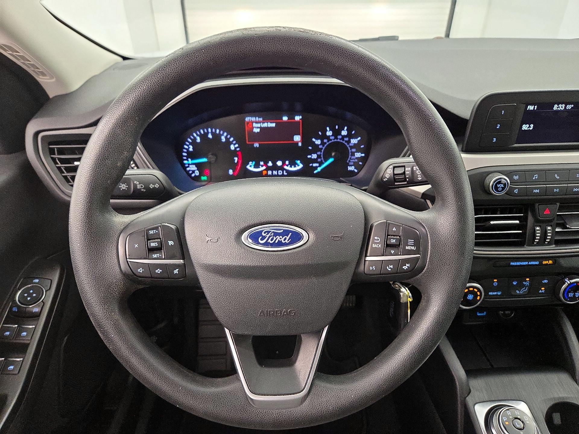 Thumbnail: 2021 Ford Escape - 10