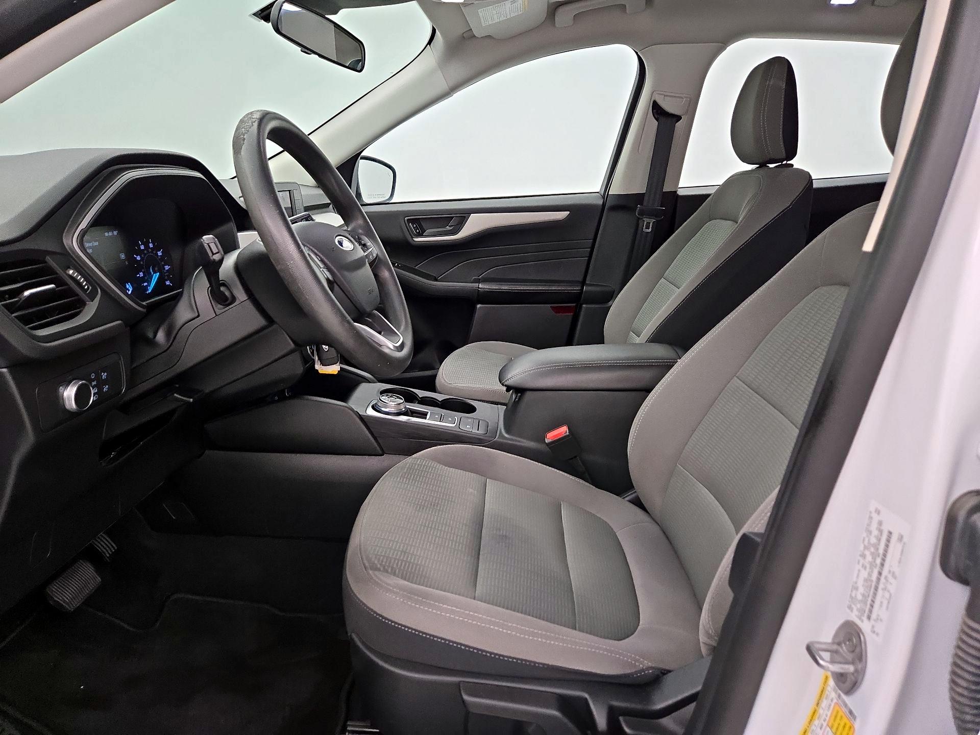 Thumbnail: 2021 Ford Escape - 11