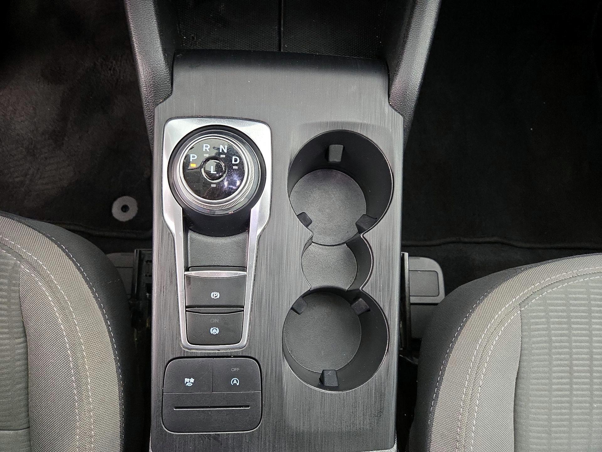 Thumbnail: 2021 Ford Escape - 17