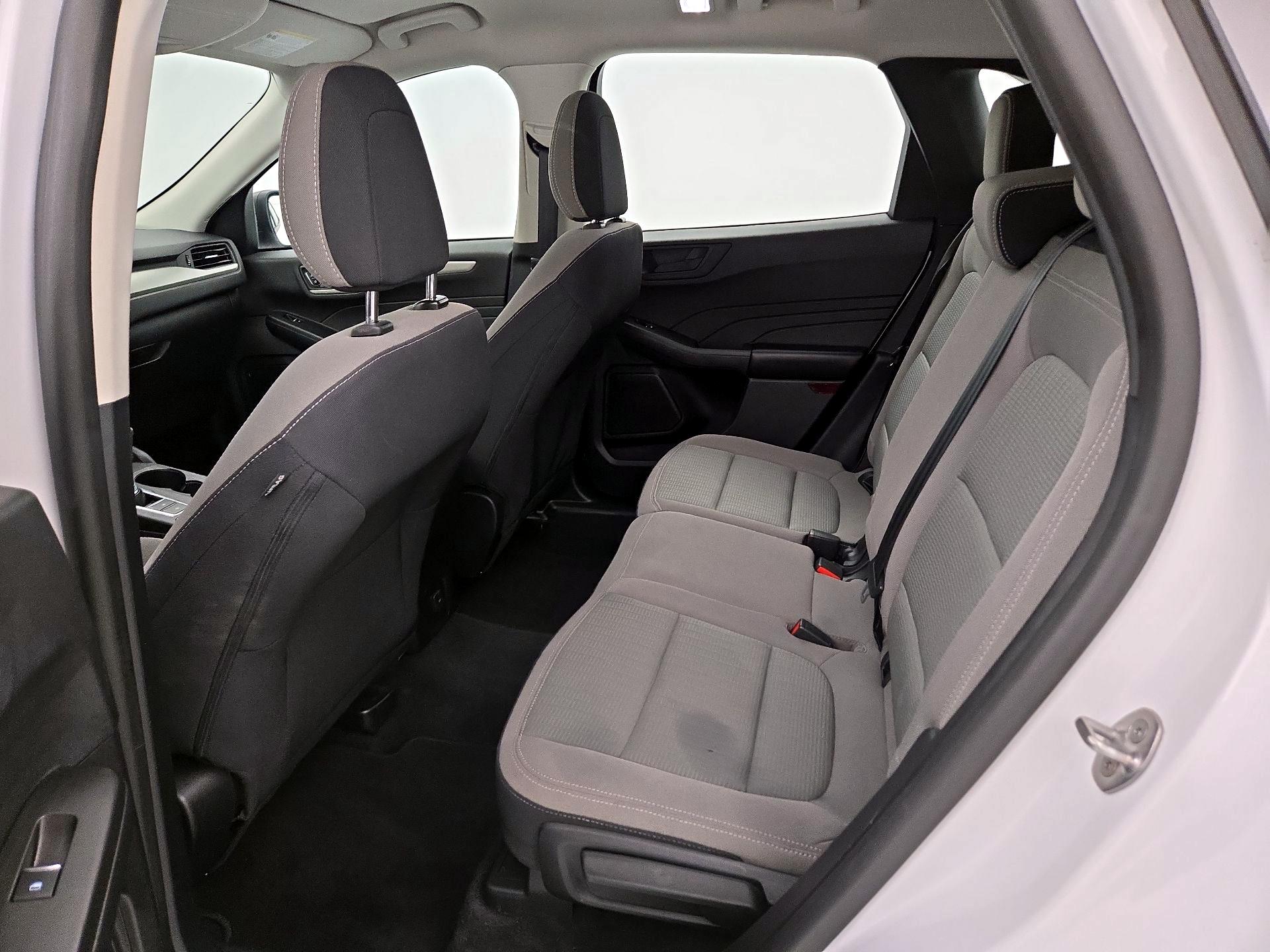 Thumbnail: 2021 Ford Escape - 19