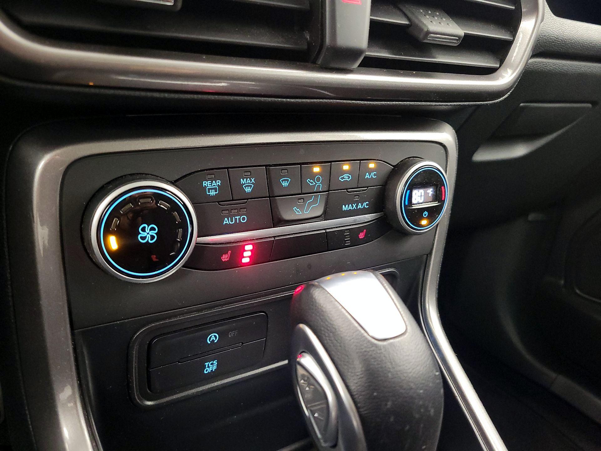 Thumbnail: 2021 Ford EcoSport - 16