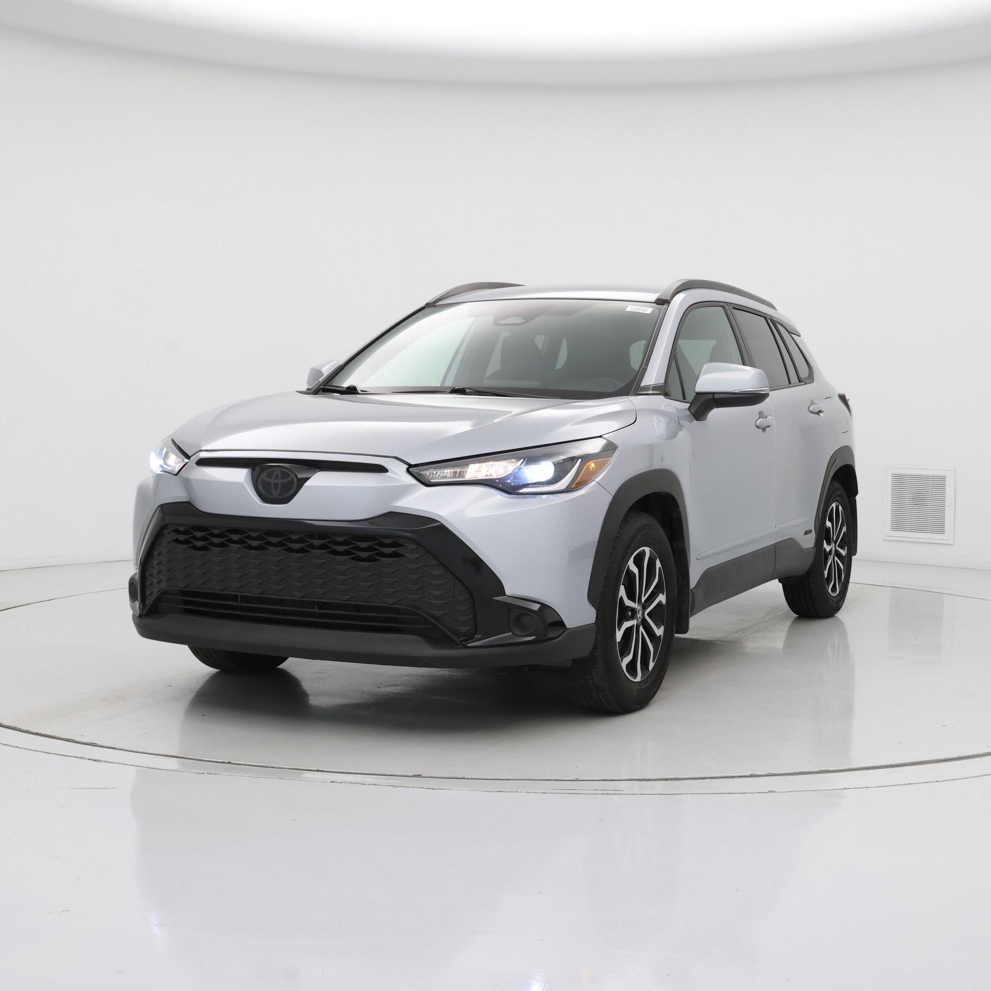 Thumbnail: 2023 Toyota Corolla Cross - 4