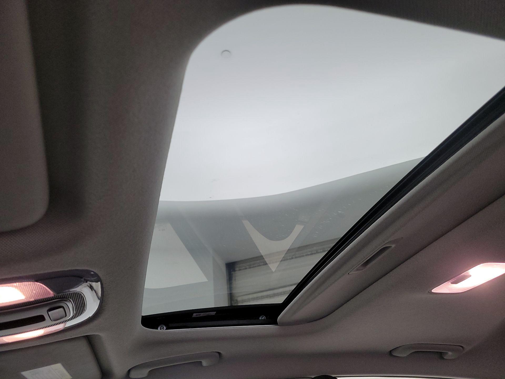 Thumbnail: 2021 Hyundai Elantra - 19