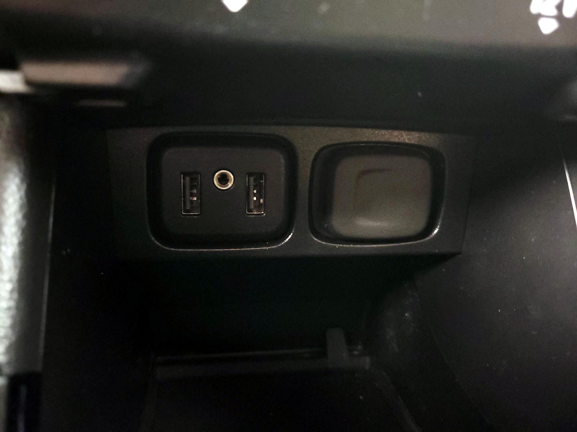 Thumbnail: 2021 Buick Encore - 18