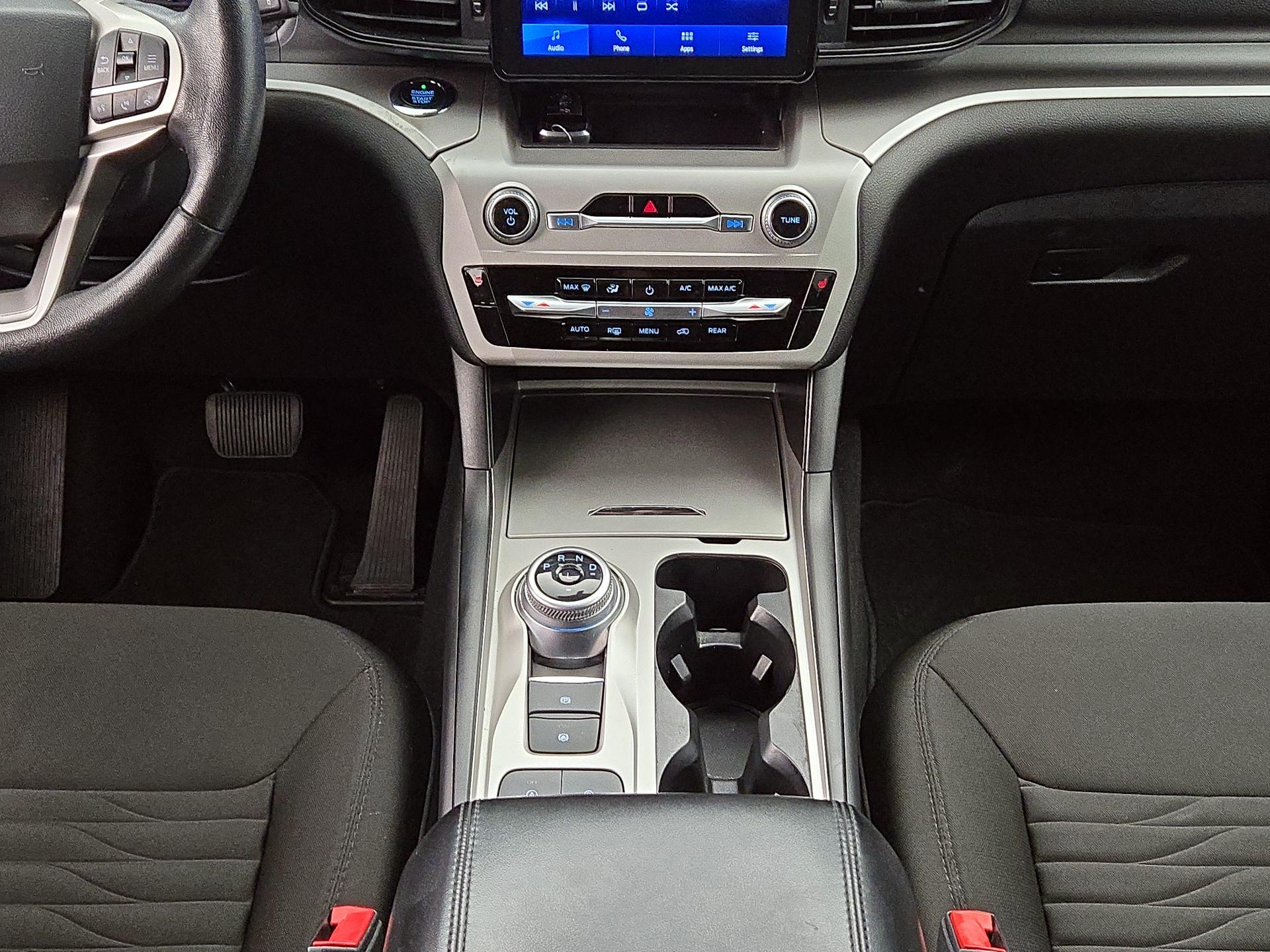 Thumbnail: 2021 Ford Explorer - 17