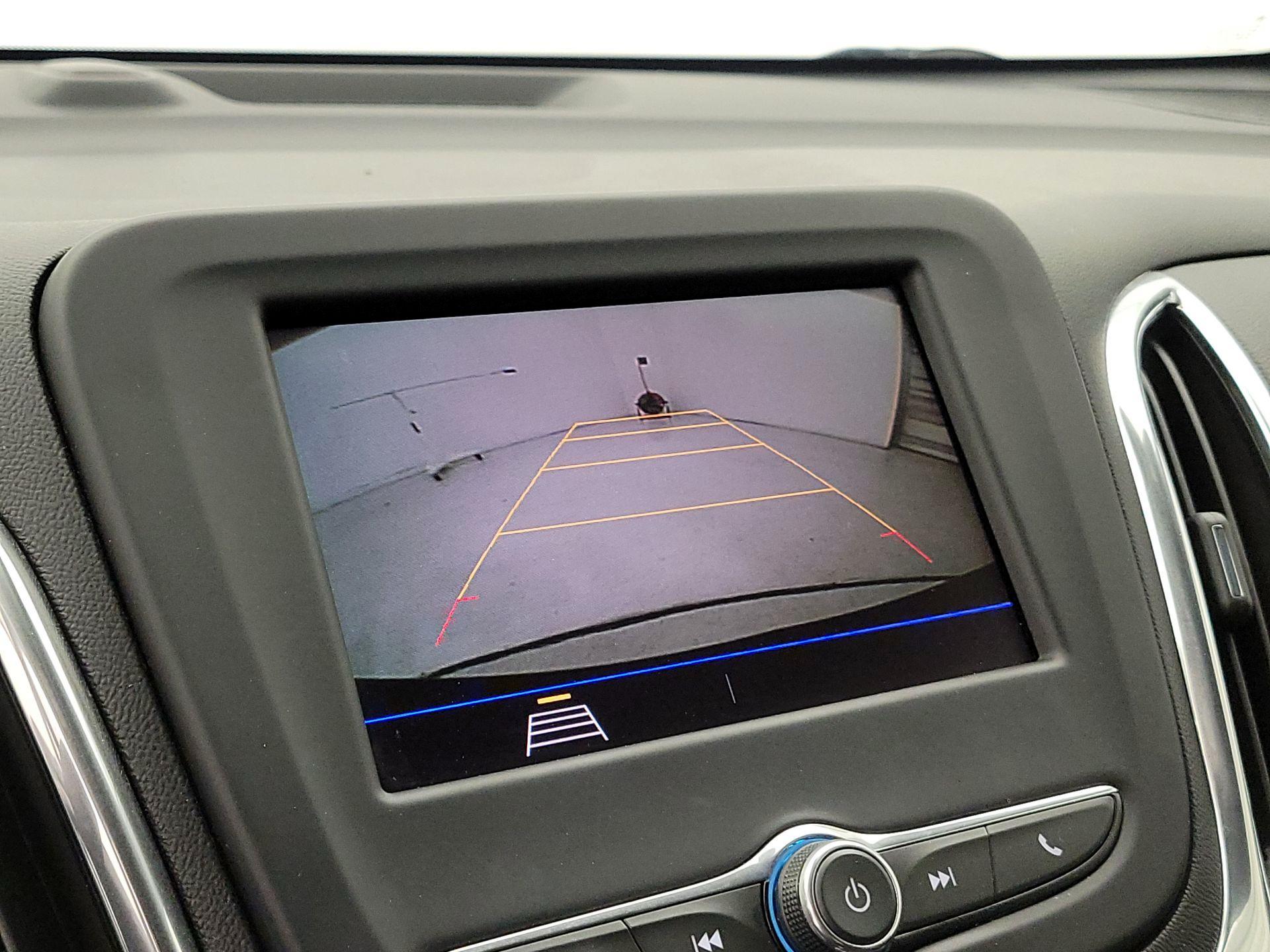 Thumbnail: 2020 Chevrolet Equinox - 14