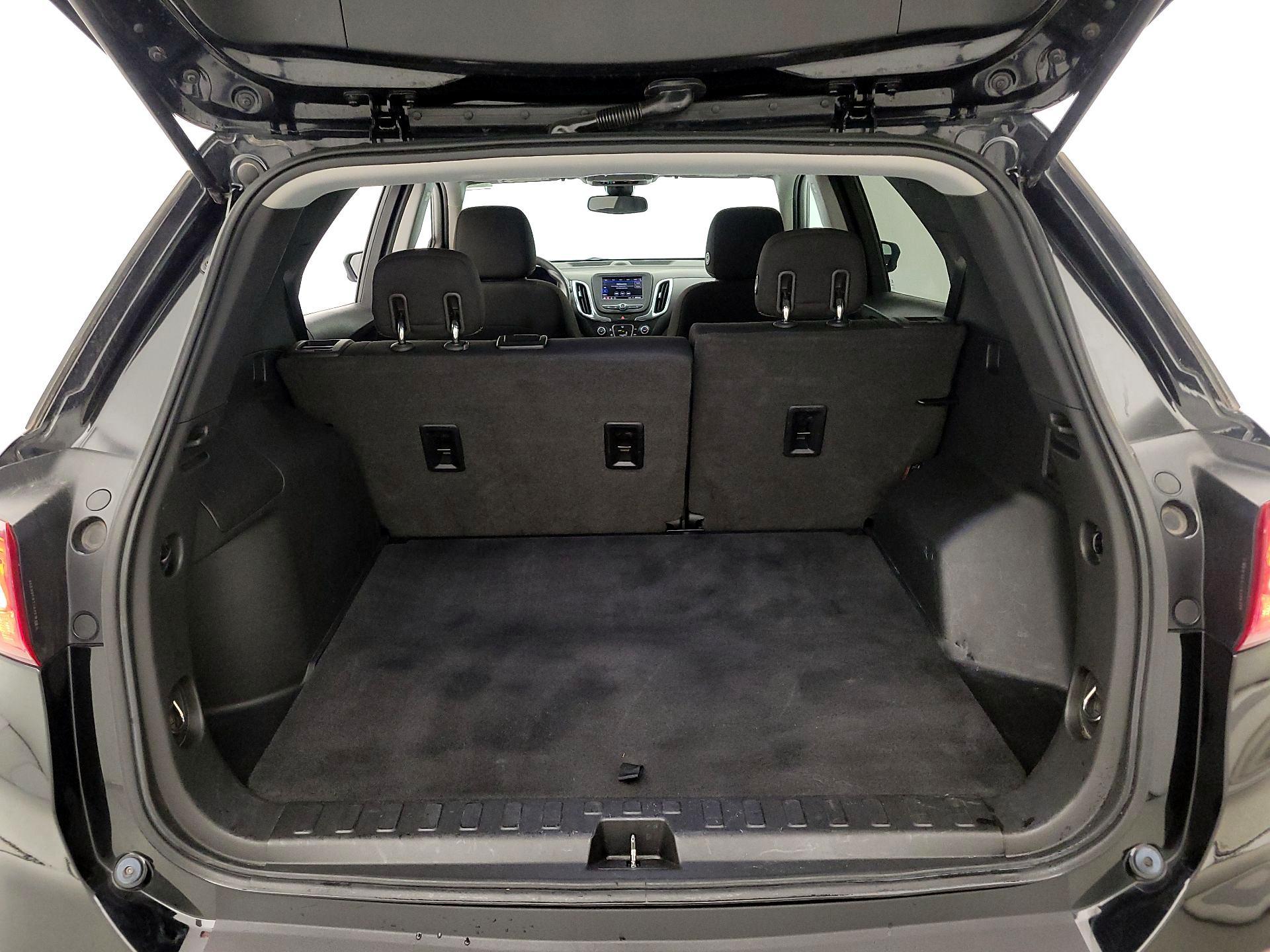 Thumbnail: 2020 Chevrolet Equinox - 20