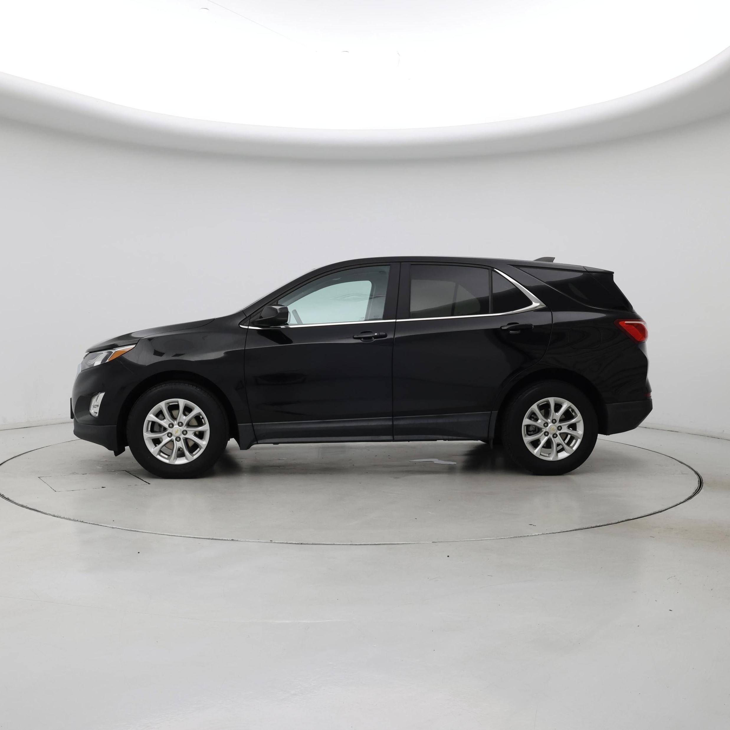 Thumbnail: 2020 Chevrolet Equinox - 3