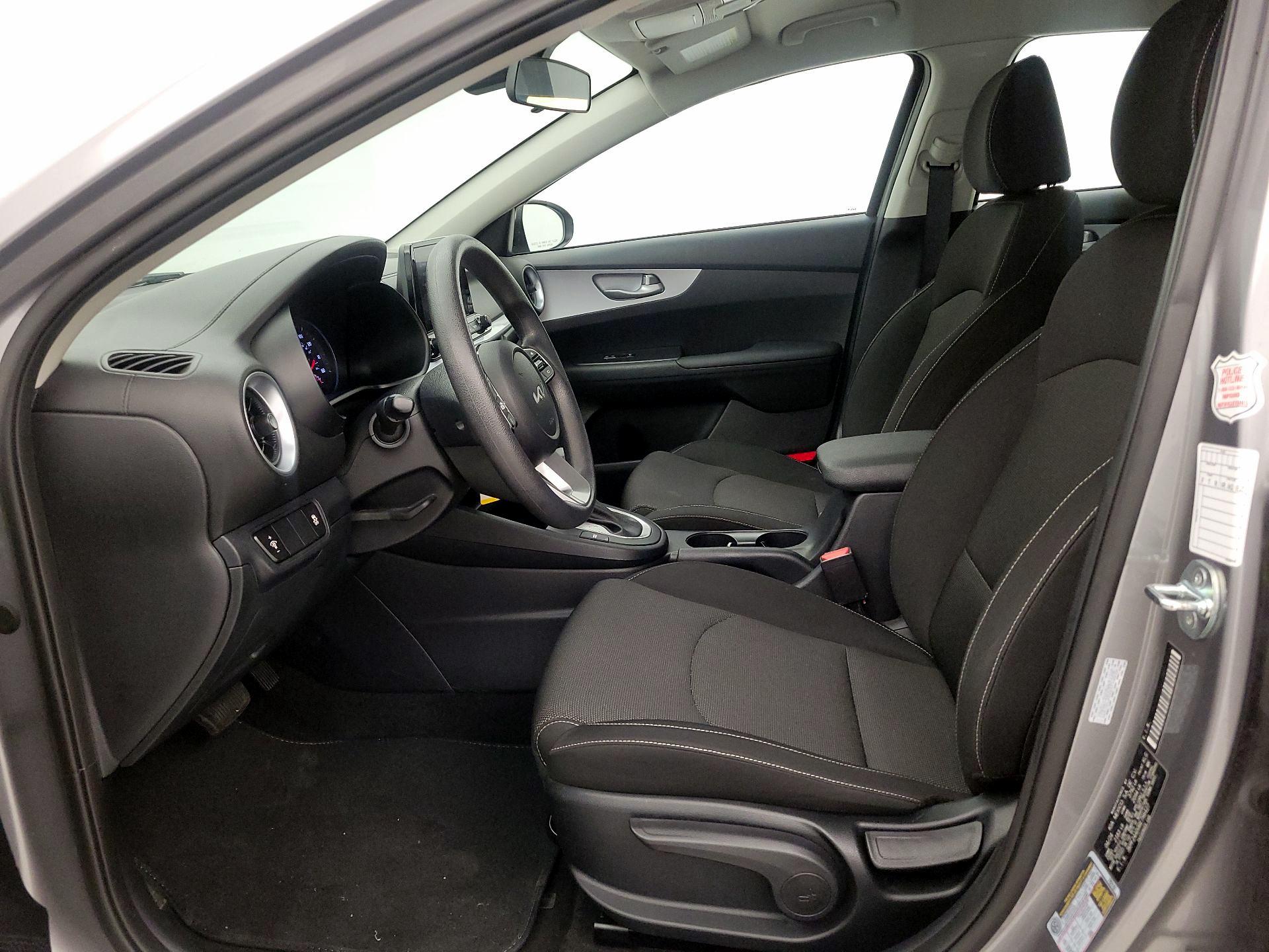 Thumbnail: 2024 Kia Forte - 11