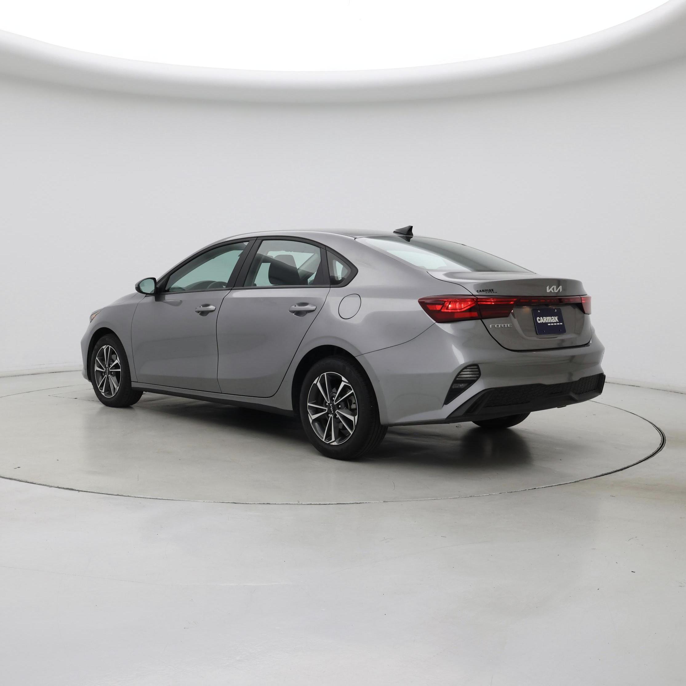 Thumbnail: 2024 Kia Forte - 2