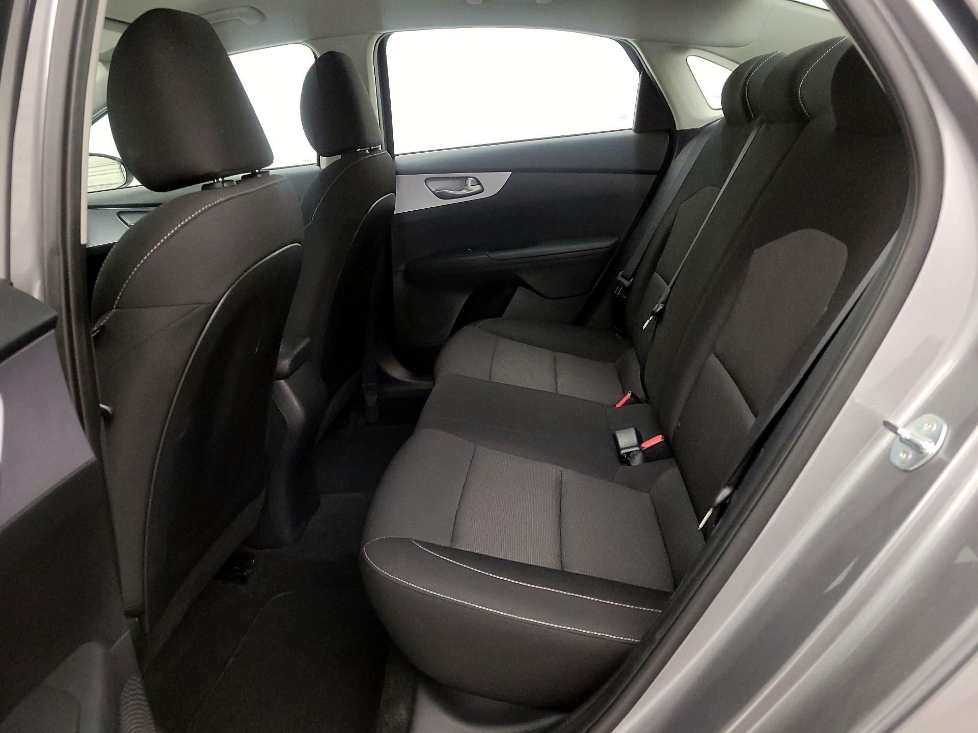 Thumbnail: 2024 Kia Forte - 19