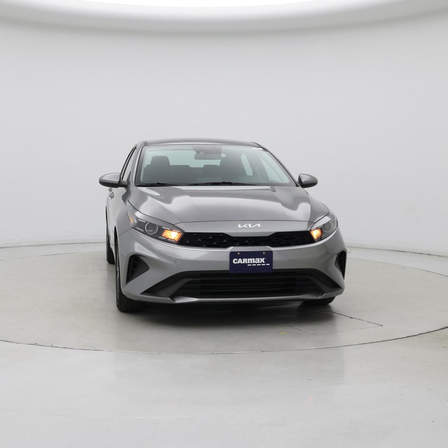 Thumbnail: 2024 Kia Forte - 5