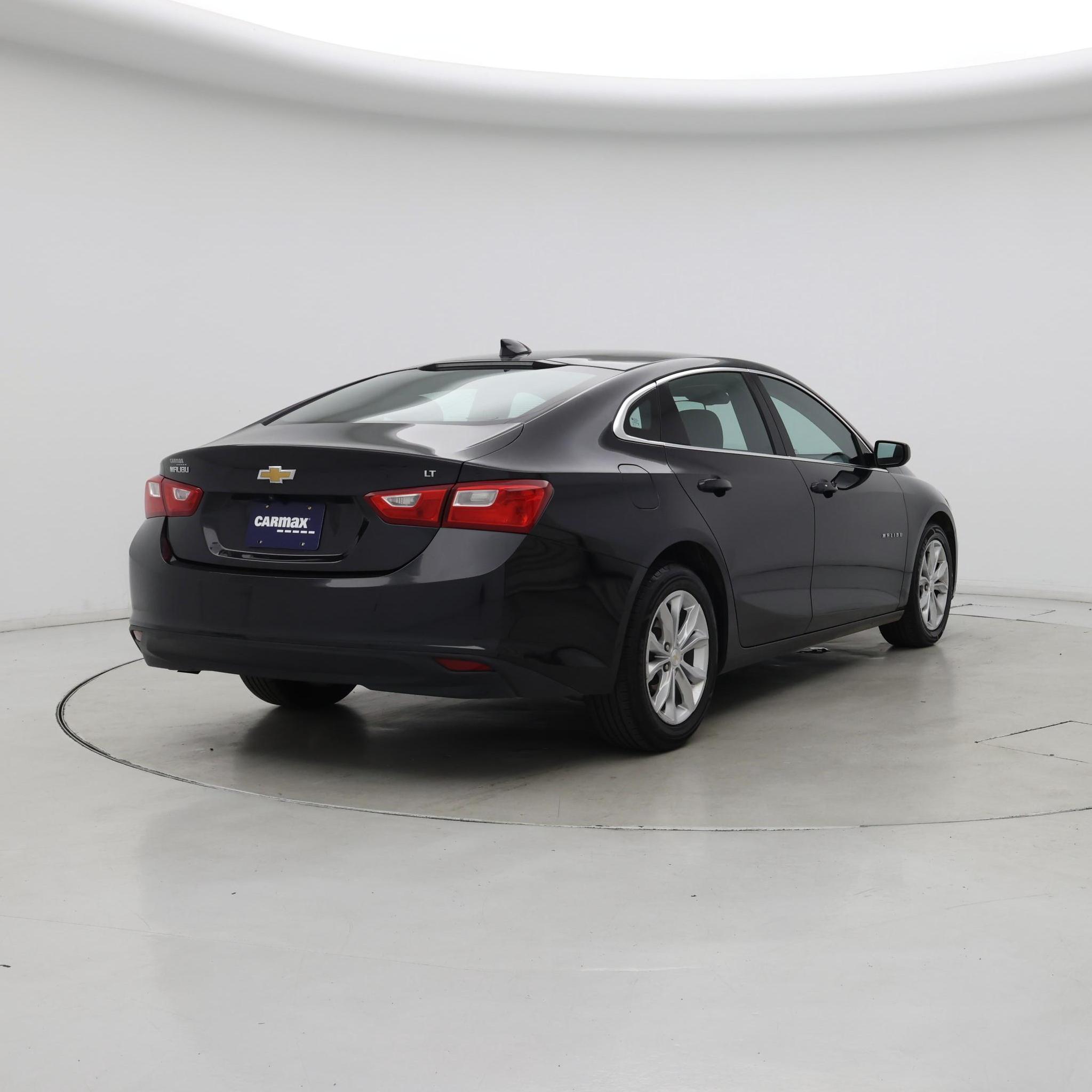 Thumbnail: 2023 Chevrolet Malibu - 8