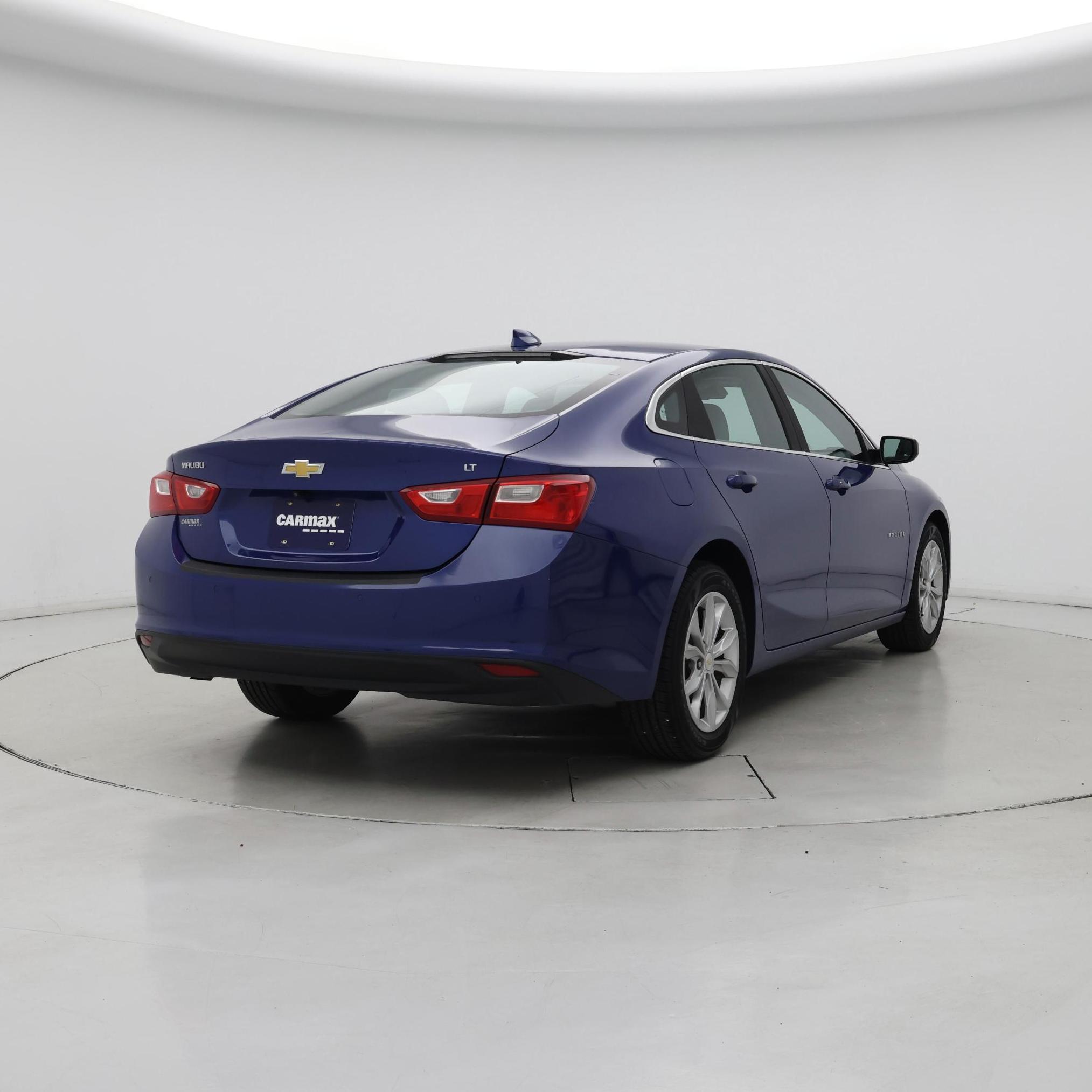 Thumbnail: 2023 Chevrolet Malibu - 8