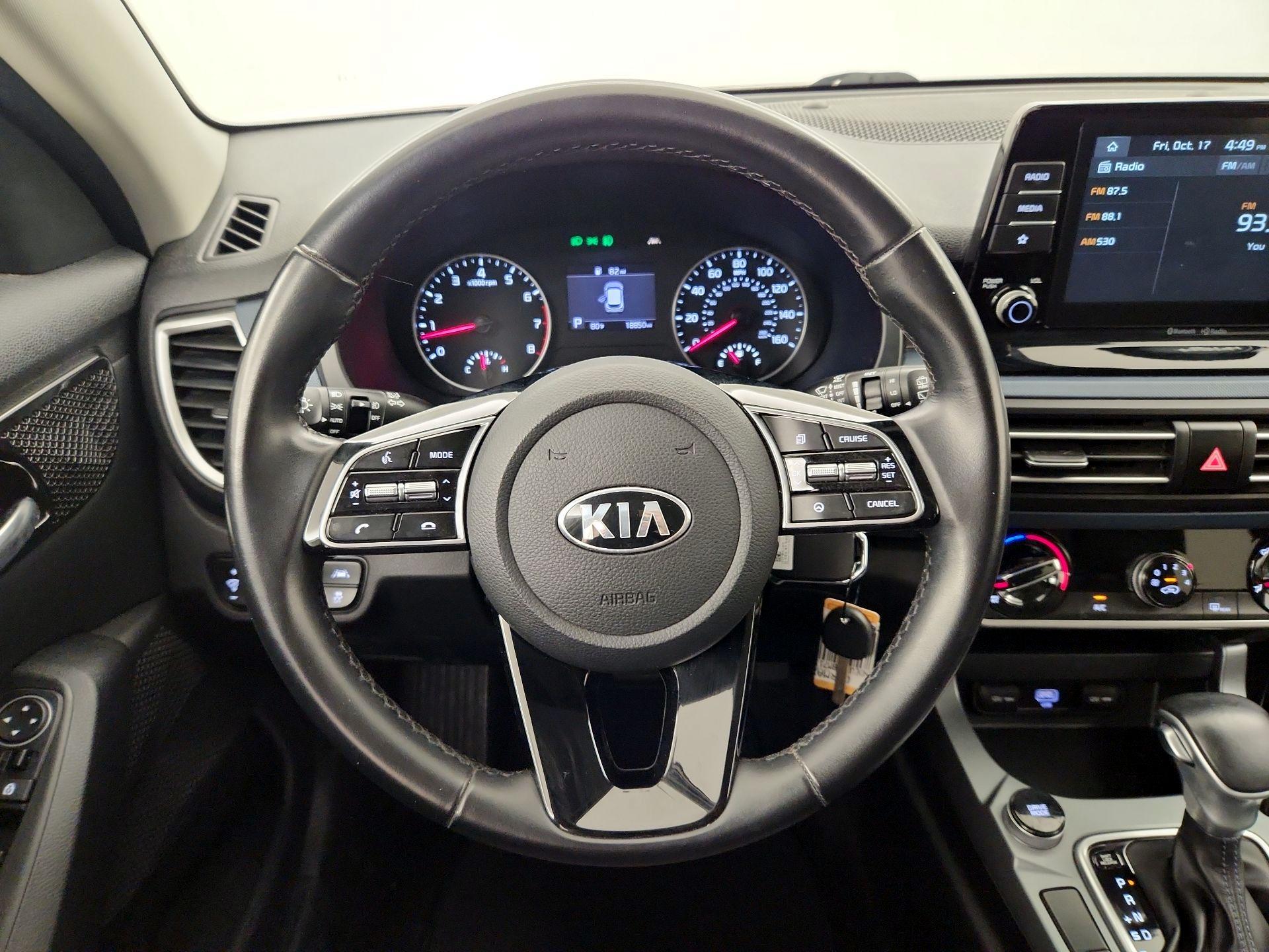 Thumbnail: 2021 Kia Seltos - 10