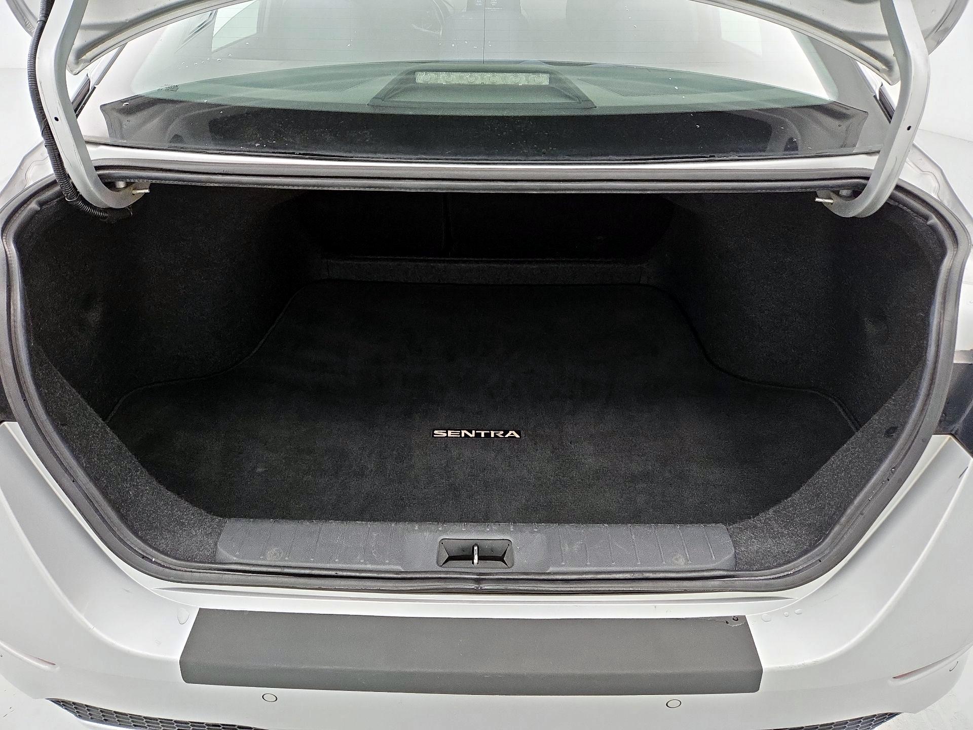 Thumbnail: 2022 Nissan Sentra - 20