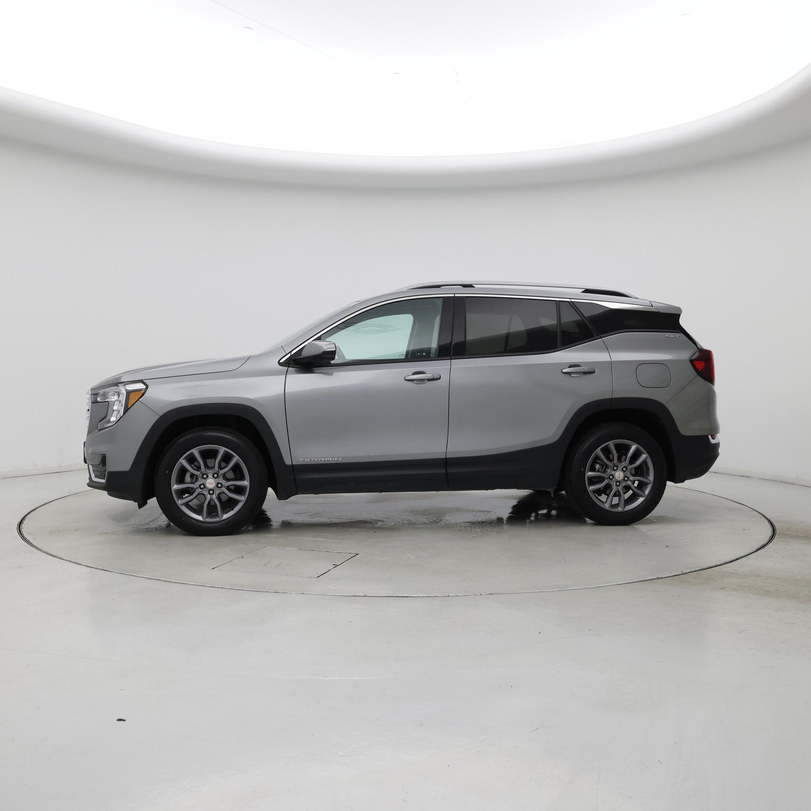 Thumbnail: 2023 GMC Terrain - 3