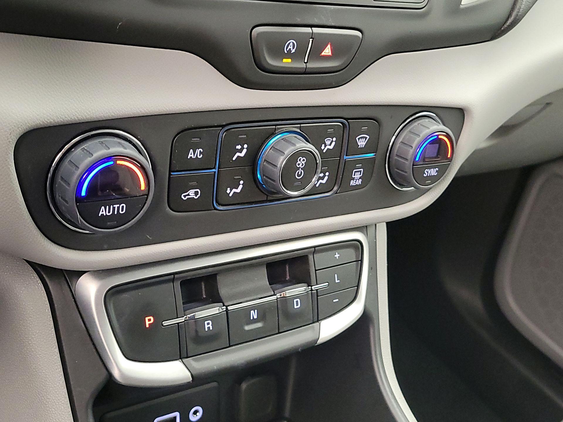 Thumbnail: 2023 GMC Terrain - 16