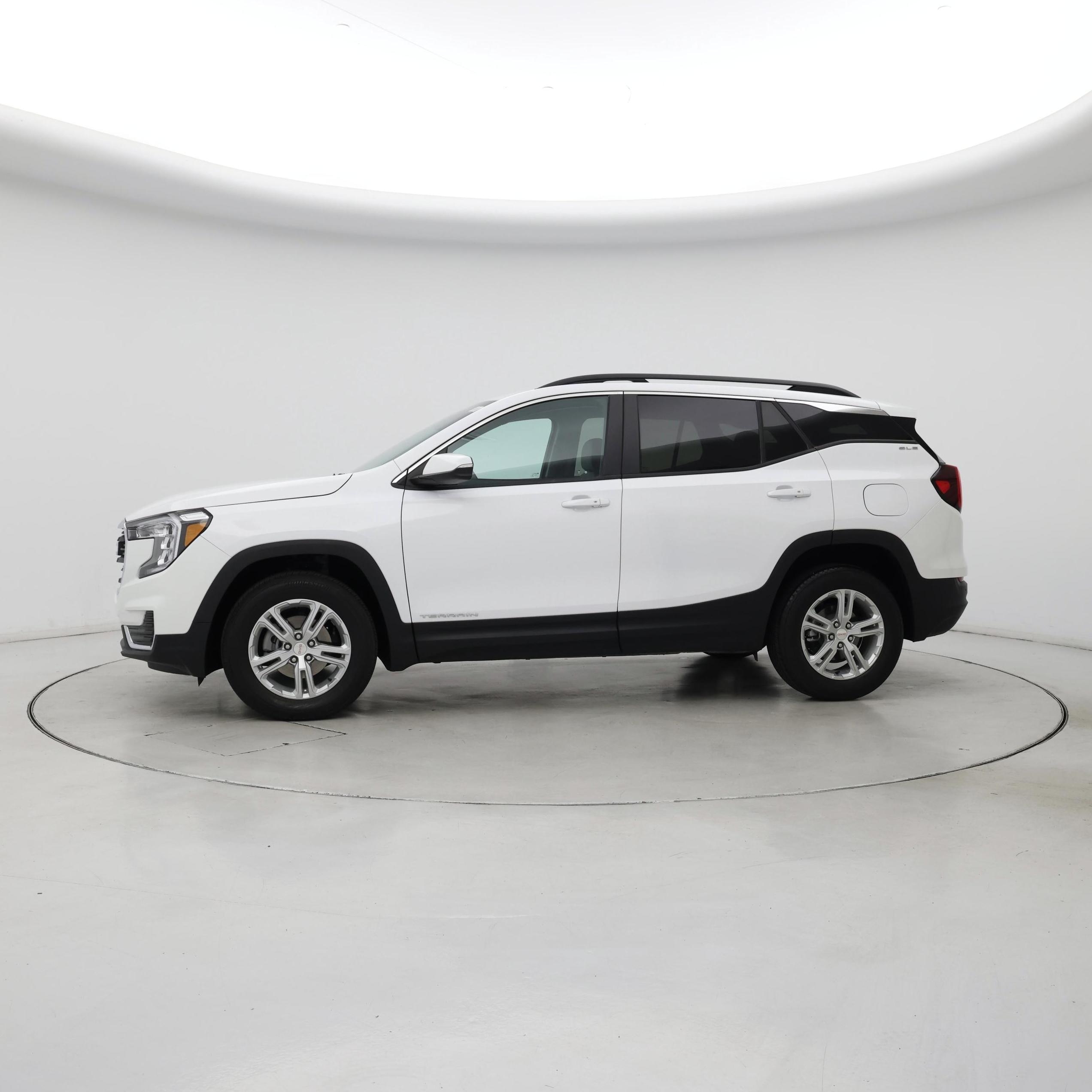 Thumbnail: 2023 GMC Terrain - 3