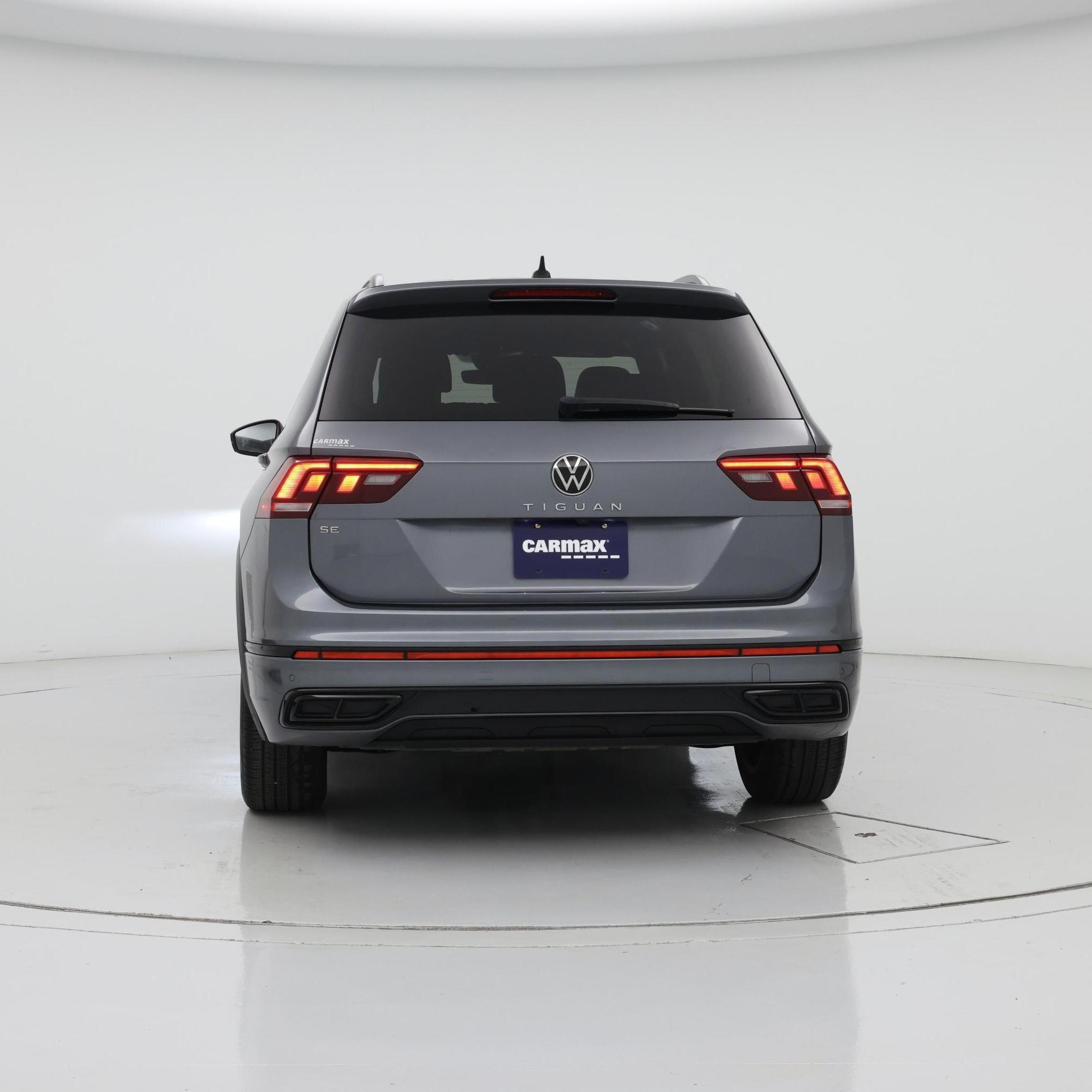 Thumbnail: 2023 Volkswagen Tiguan - 6