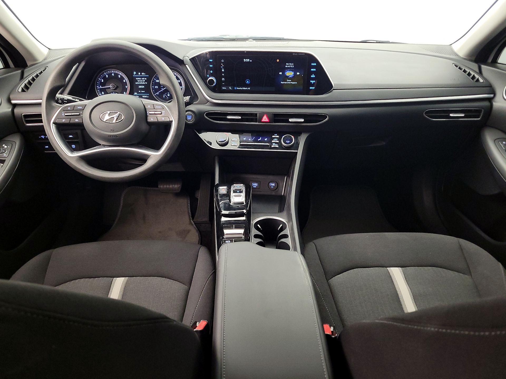 Thumbnail: 2023 Hyundai Sonata - 9