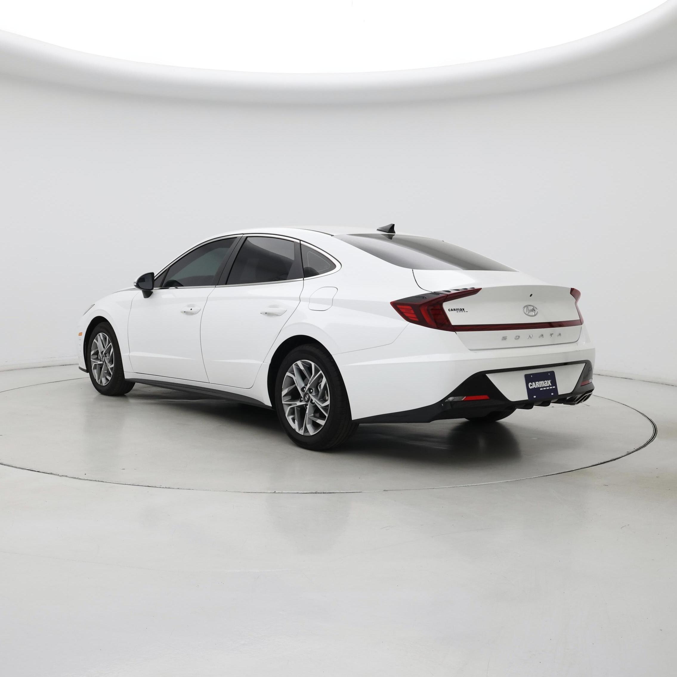 Thumbnail: 2023 Hyundai Sonata - 2