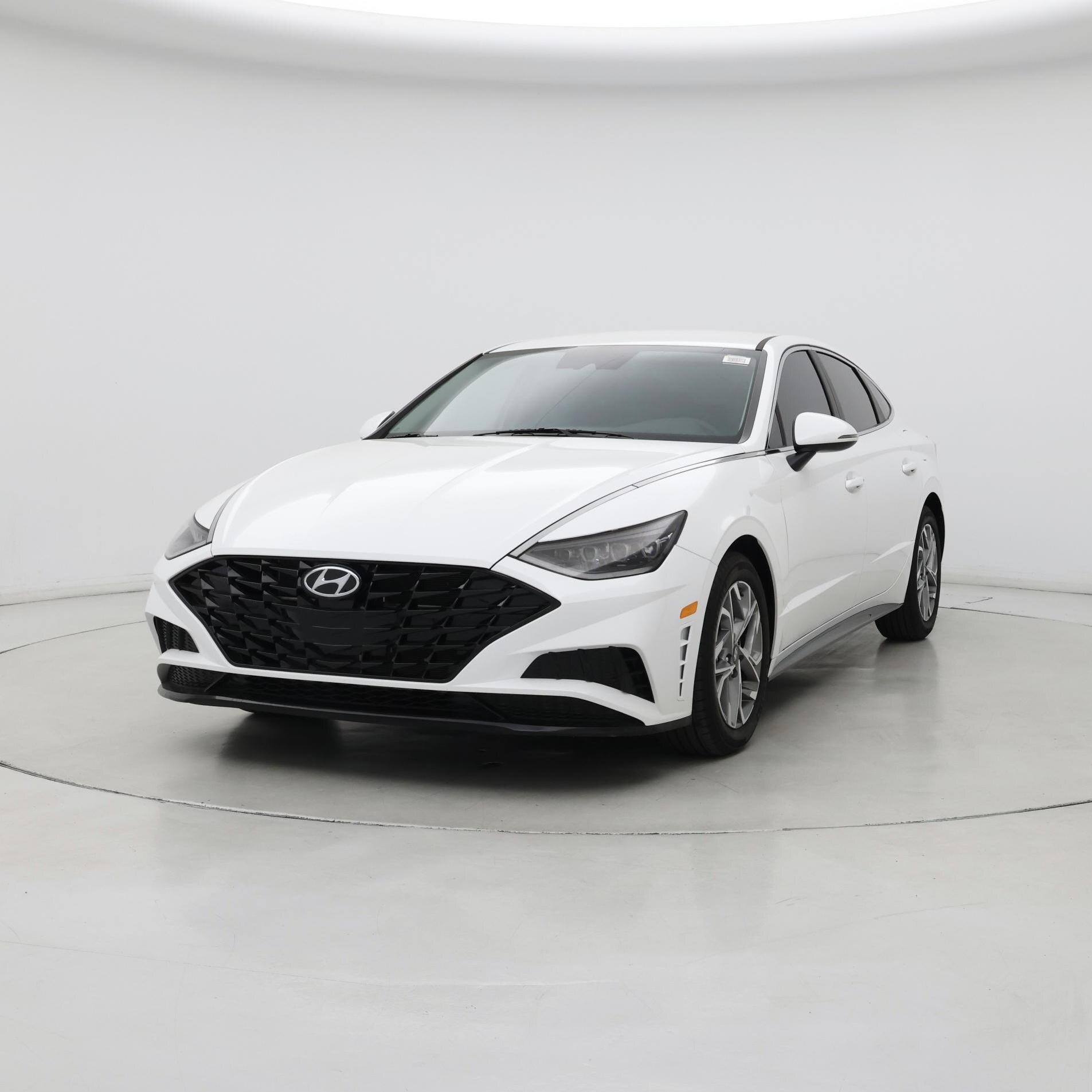Thumbnail: 2023 Hyundai Sonata - 4