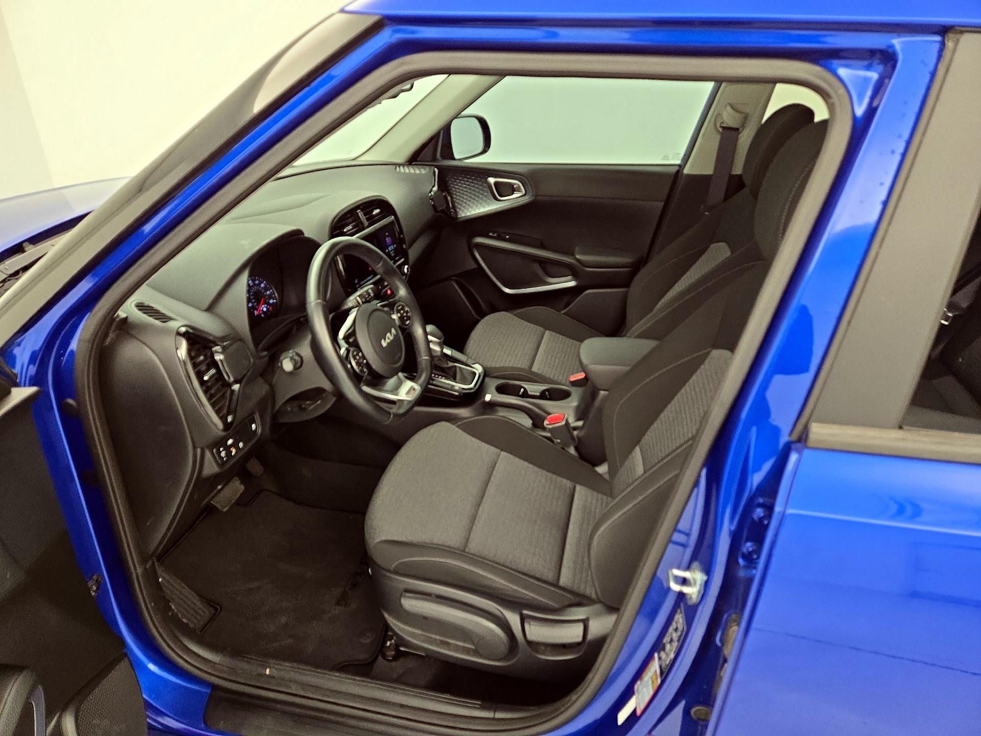 Thumbnail: 2022 Kia Soul - 11