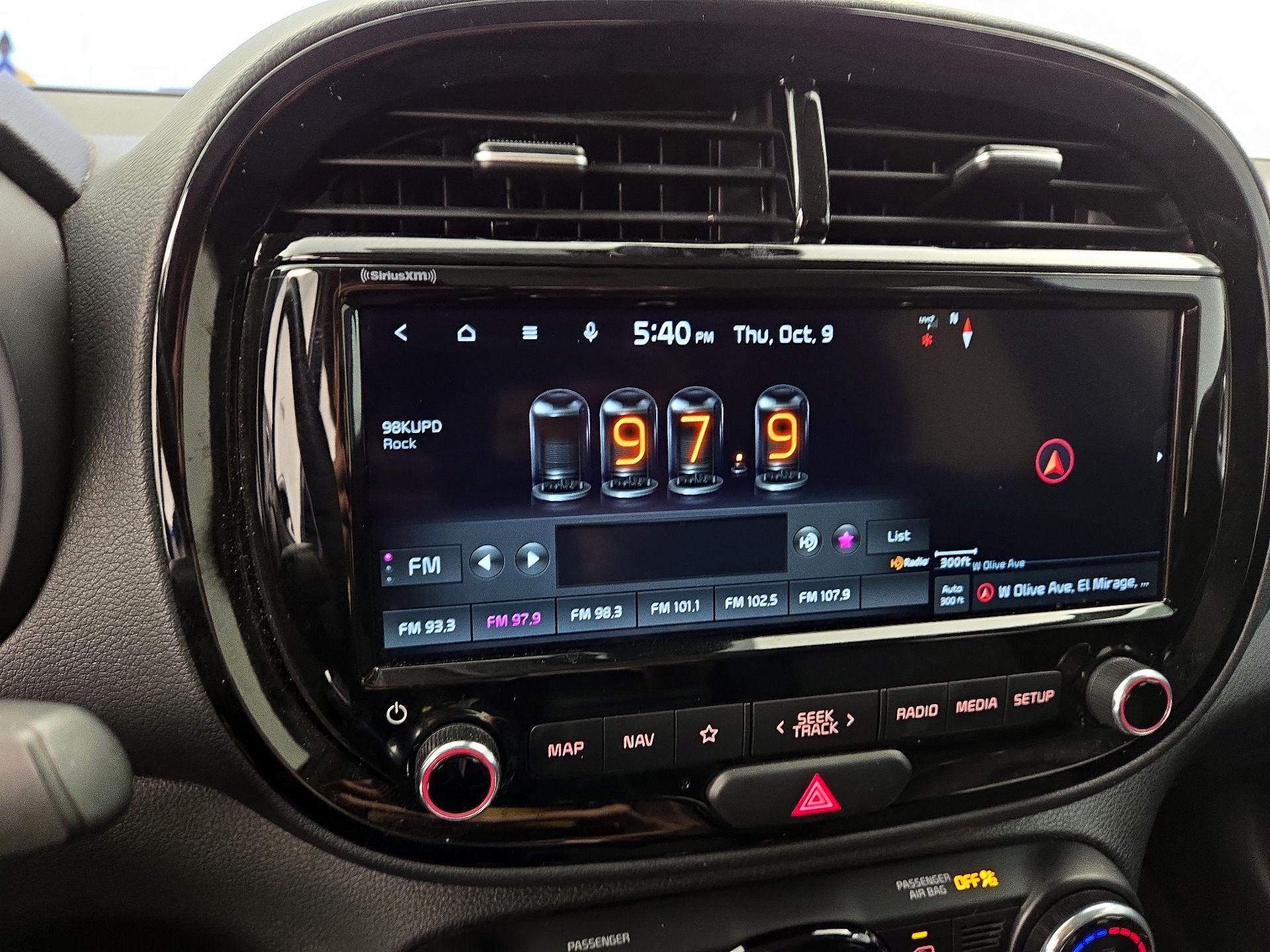 Thumbnail: 2022 Kia Soul - 16