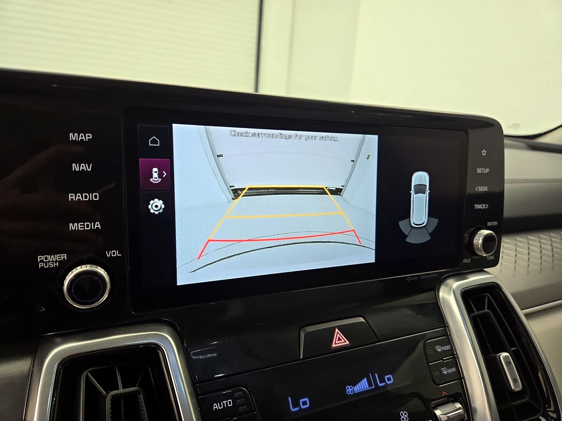 Thumbnail: 2023 Kia Sorento - 15