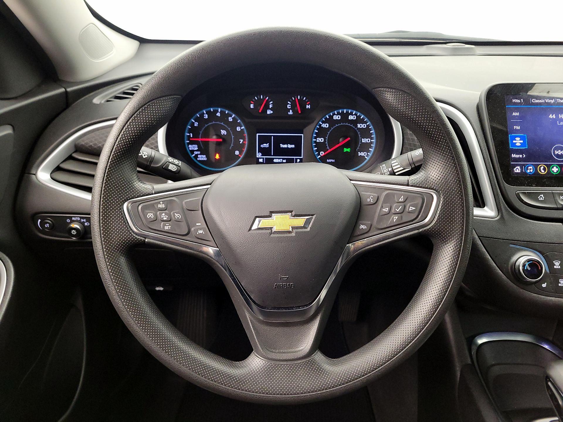 Thumbnail: 2023 Chevrolet Malibu - 10
