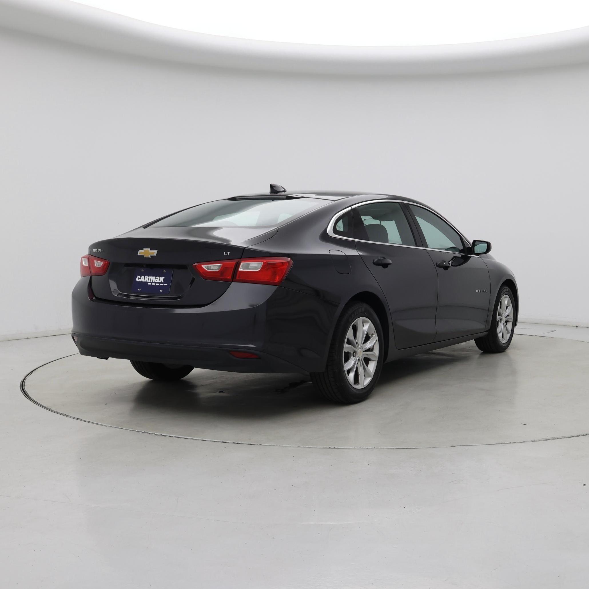 Thumbnail: 2023 Chevrolet Malibu - 8