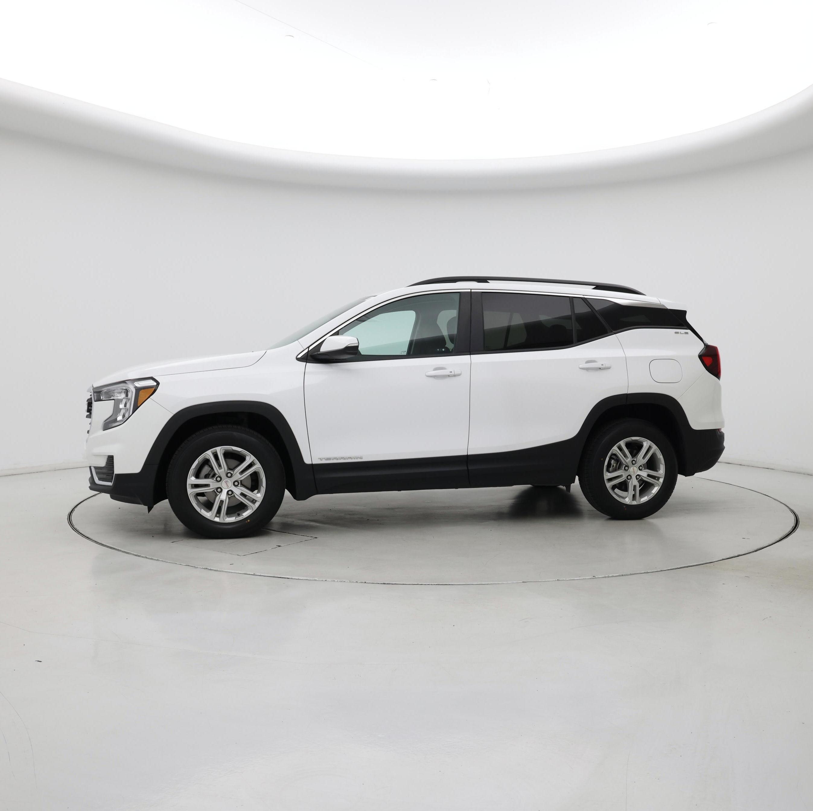 Thumbnail: 2023 GMC Terrain - 3