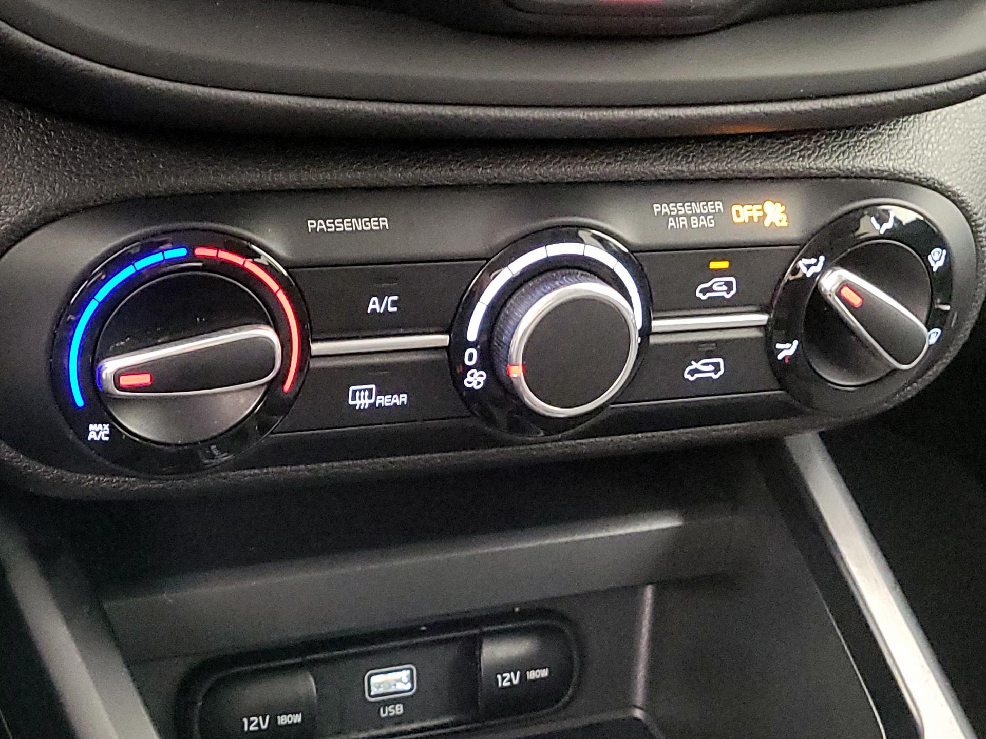 Thumbnail: 2023 Kia Soul - 16