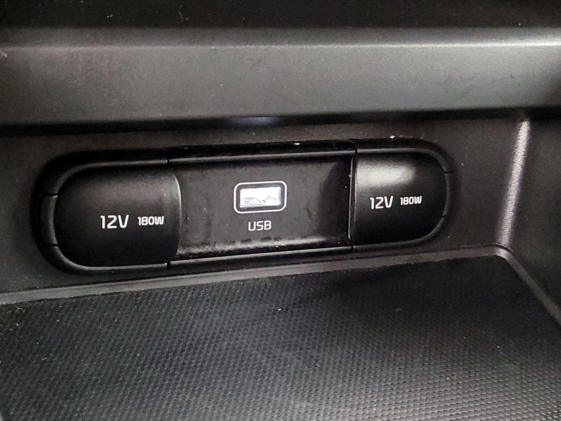 Thumbnail: 2023 Kia Soul - 18
