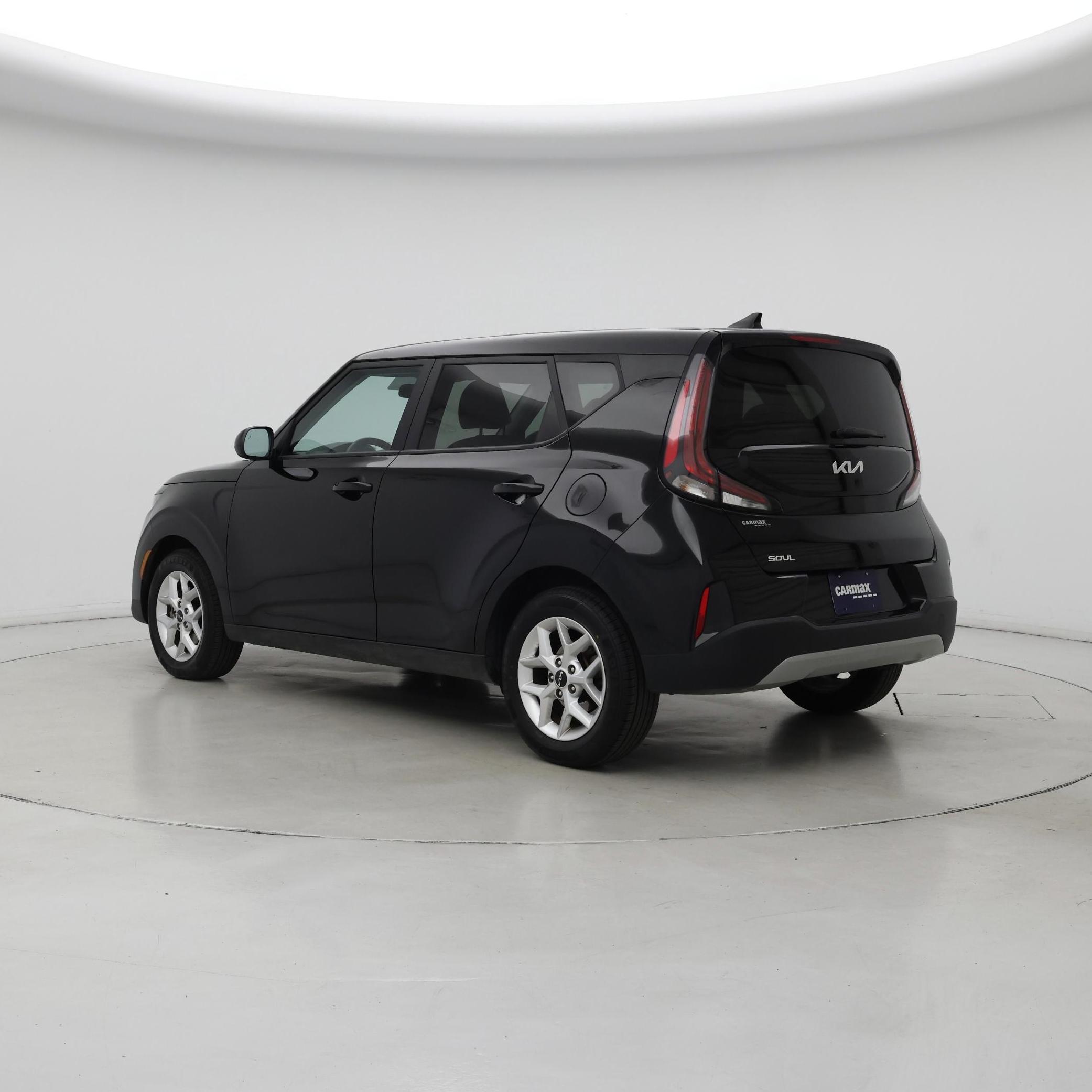 Thumbnail: 2023 Kia Soul - 2