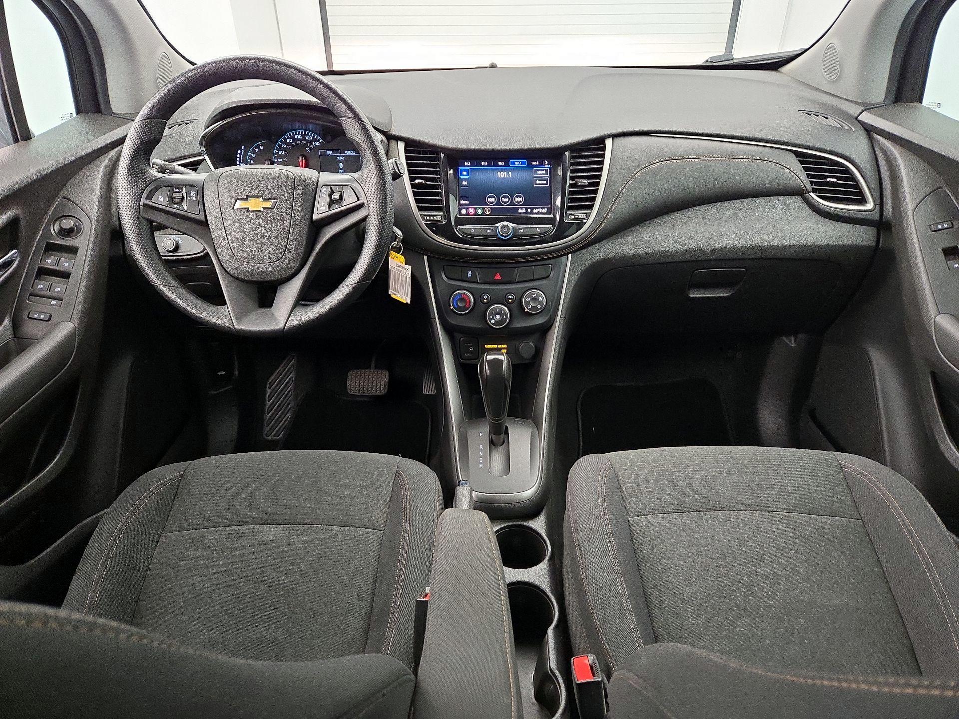 Thumbnail: 2020 Chevrolet Trax - 9