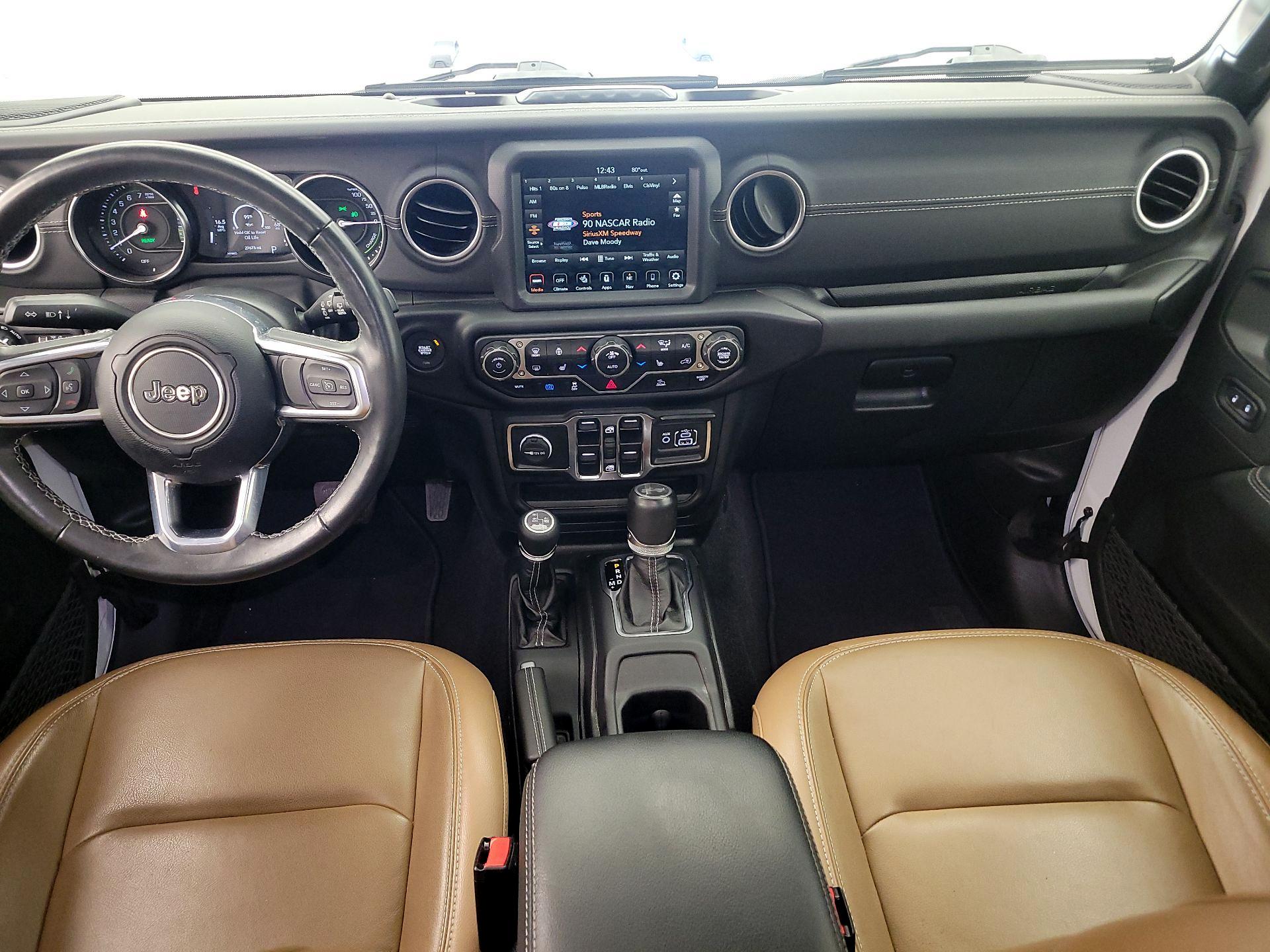 Thumbnail: 2022 Jeep Wrangler - 9