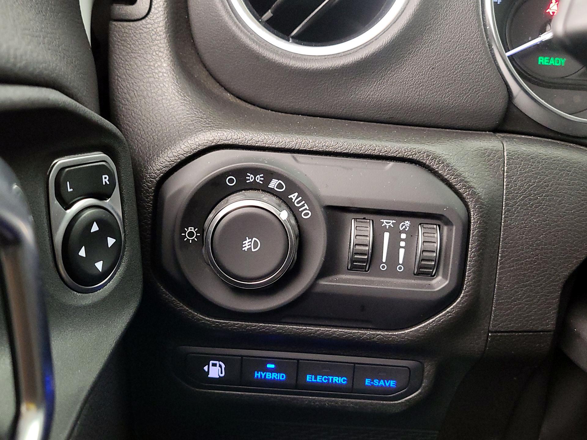 Thumbnail: 2022 Jeep Wrangler - 13