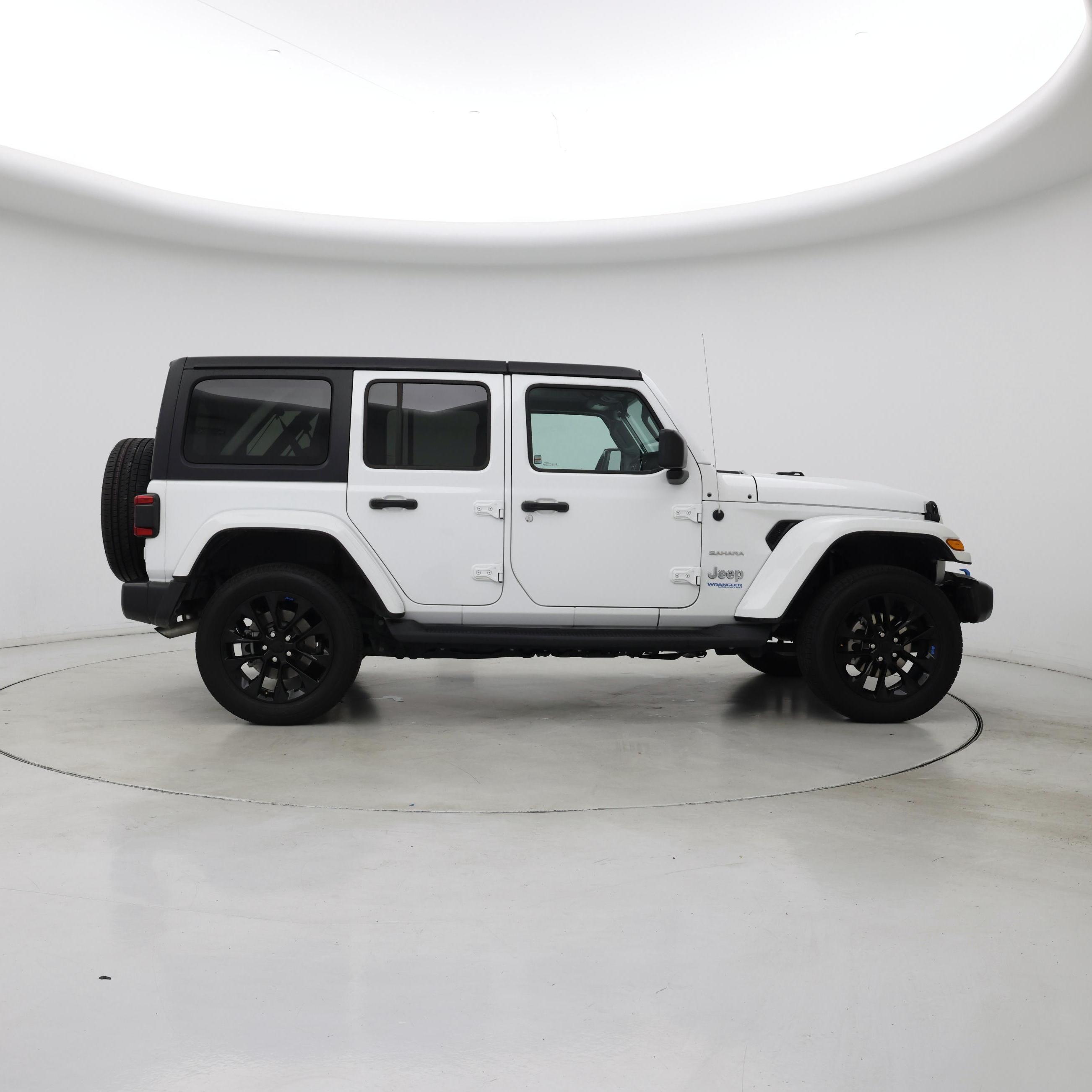Thumbnail: 2022 Jeep Wrangler - 7