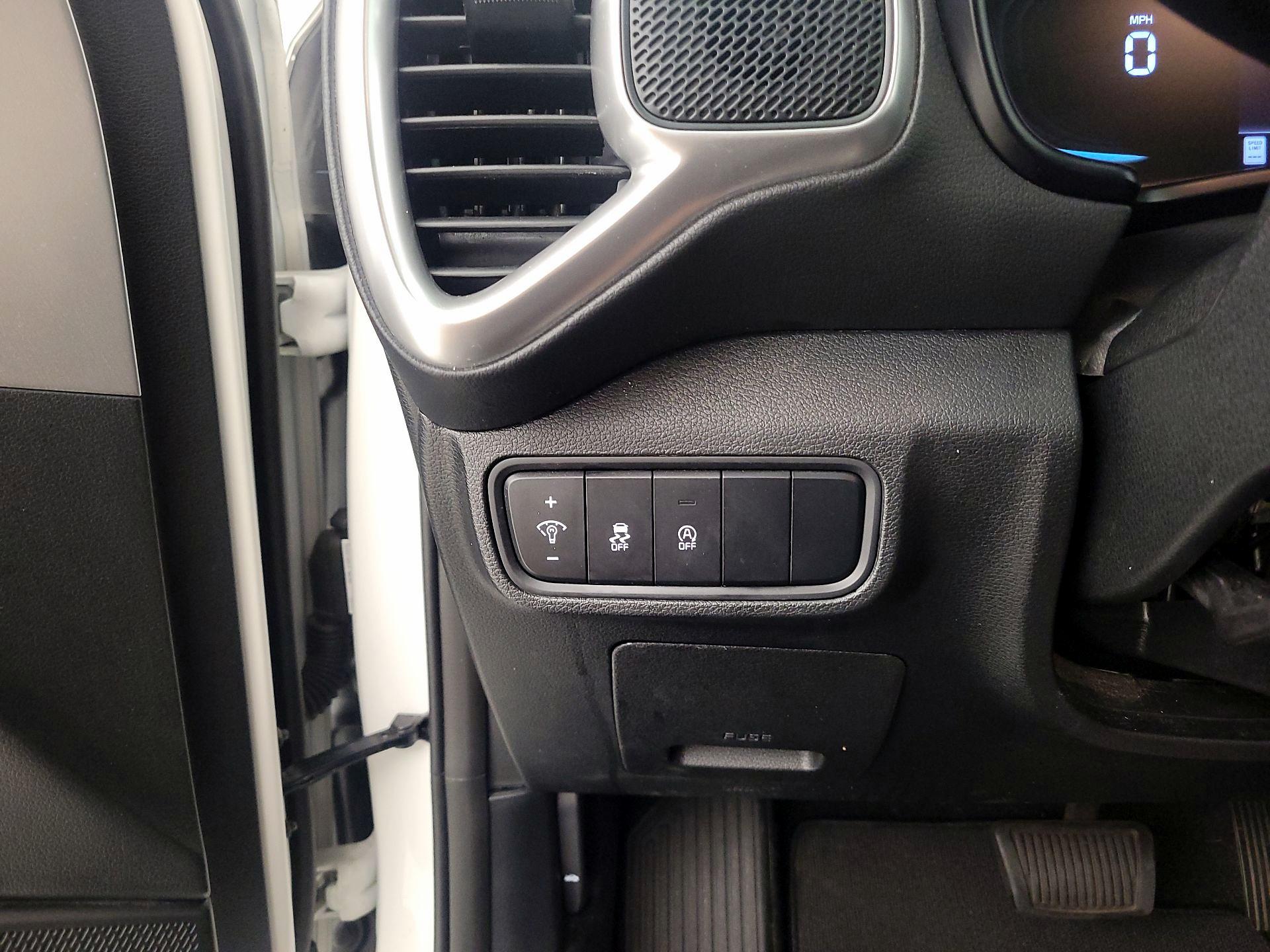 Thumbnail: 2024 Kia Soul - 13