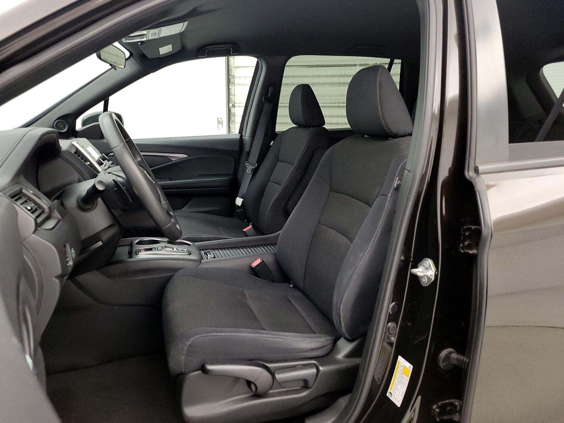 Thumbnail: 2019 Honda Passport - 11