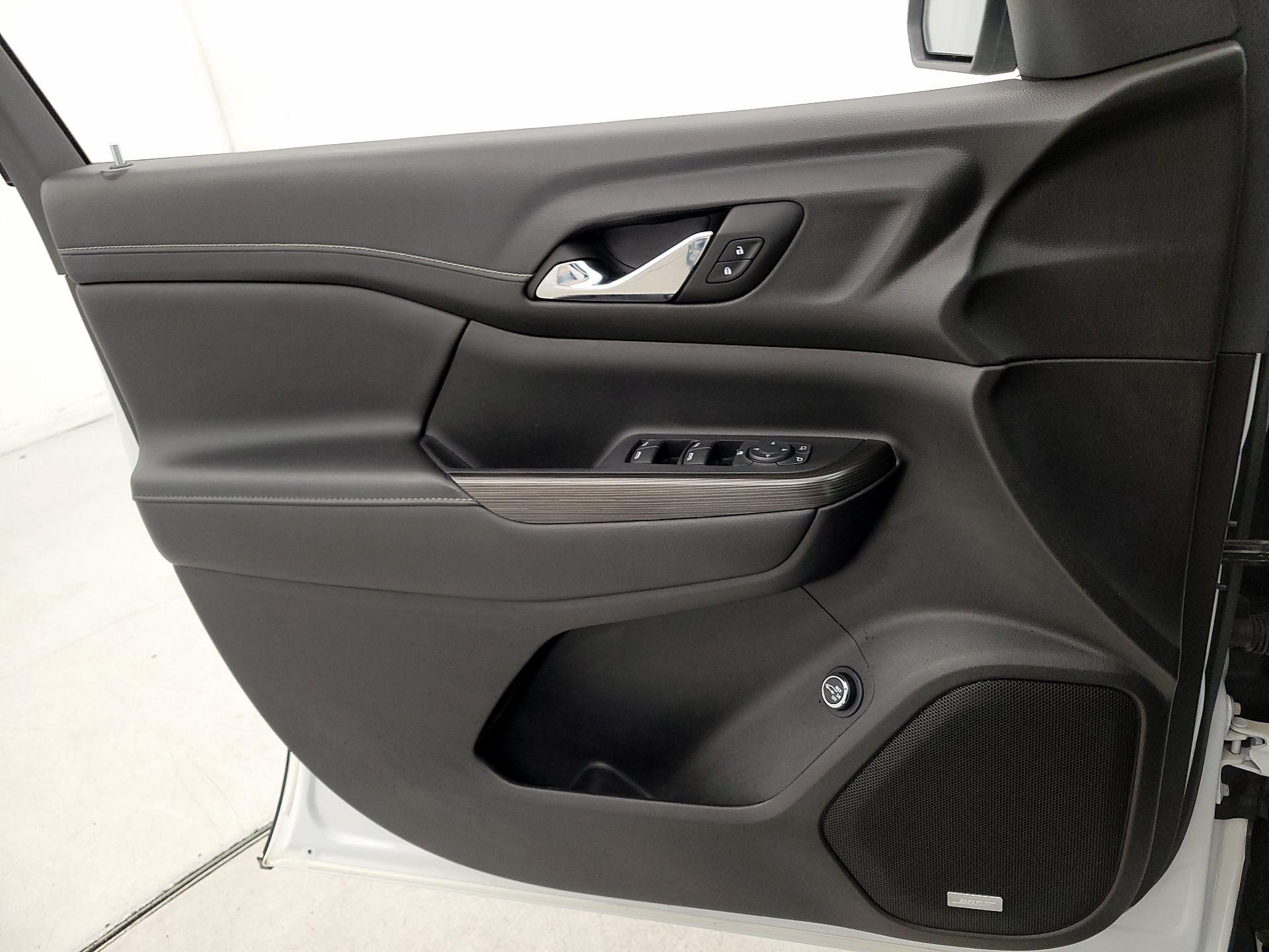 Thumbnail: 2023 GMC Acadia - 12