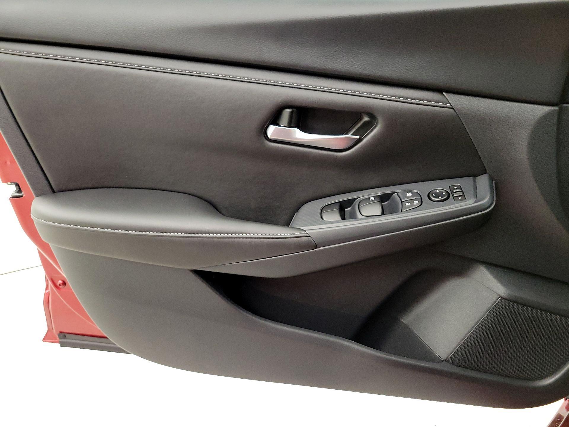 Thumbnail: 2024 Nissan Sentra - 12