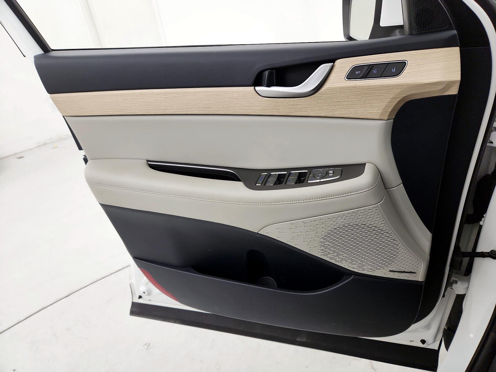 Thumbnail: 2024 Hyundai Palisade - 12