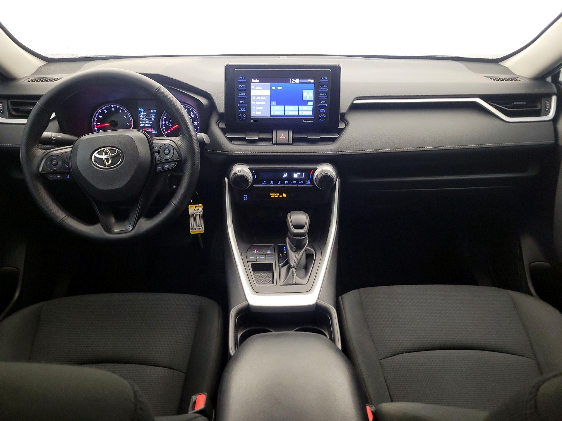 Thumbnail: 2021 Toyota RAV4 - 9