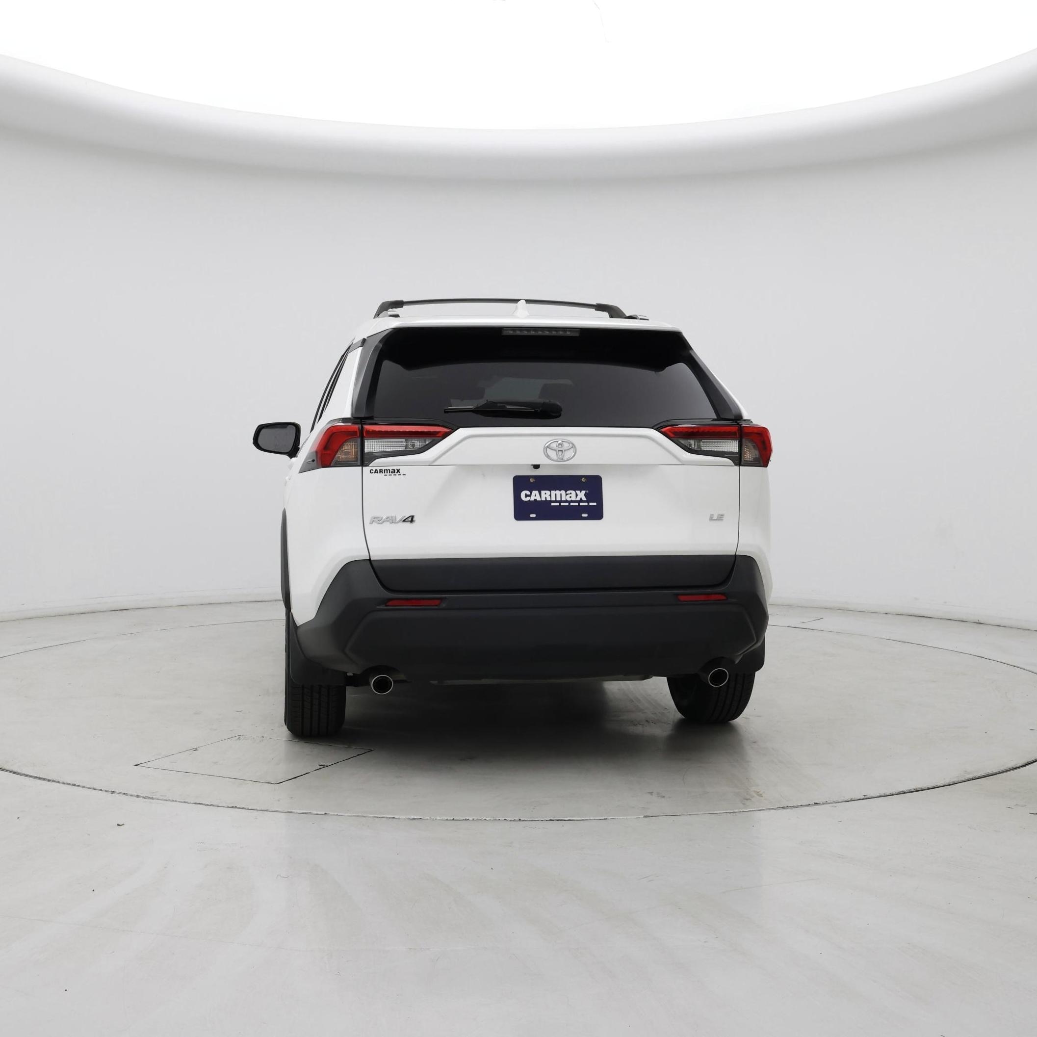 Thumbnail: 2021 Toyota RAV4 - 6