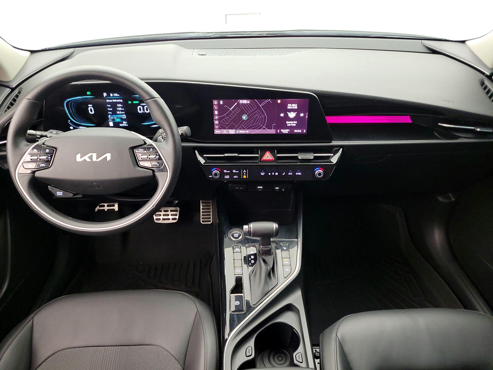Thumbnail: 2023 Kia Niro - 9