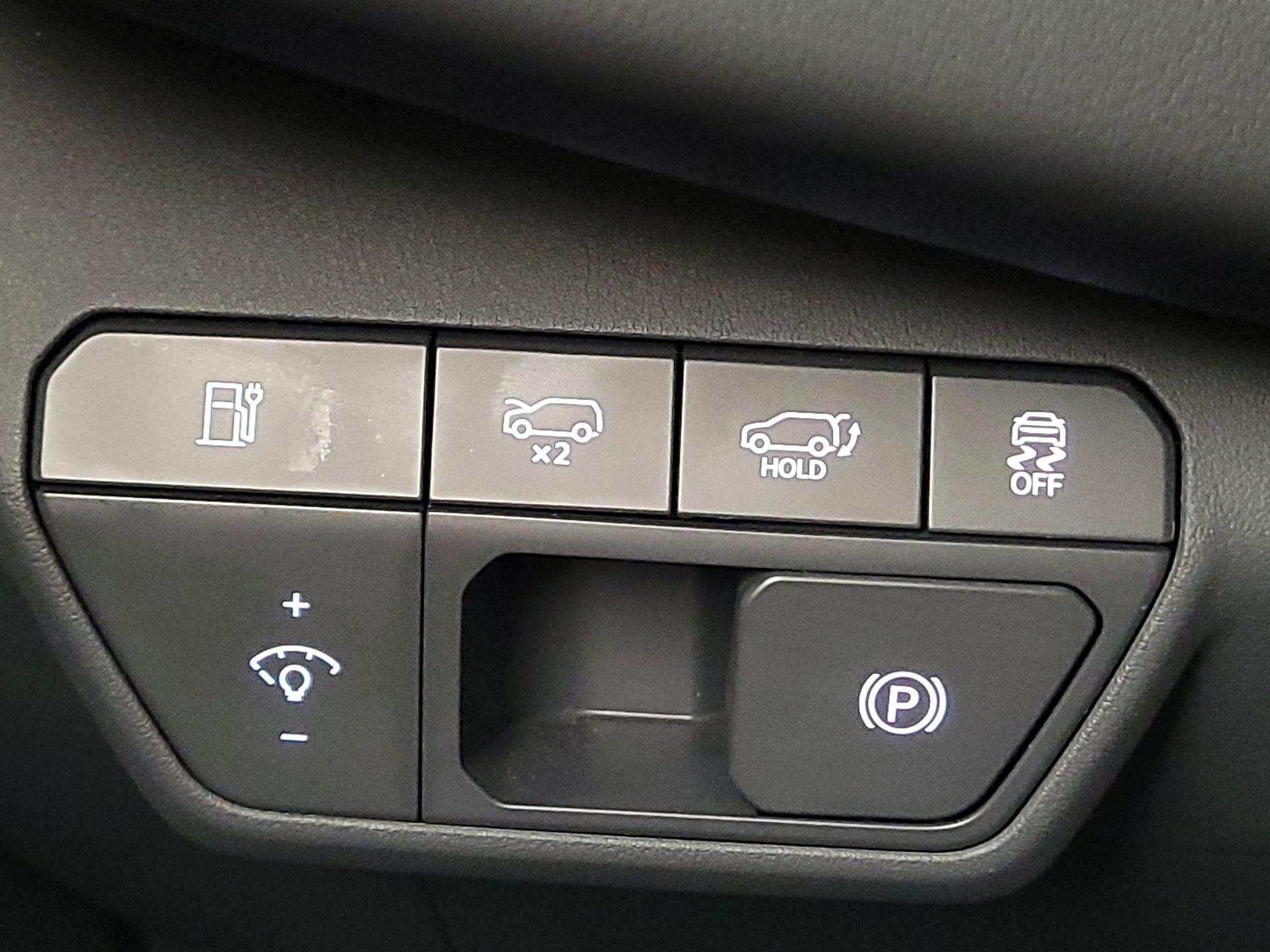 Thumbnail: 2024 Kia EV9 - 13