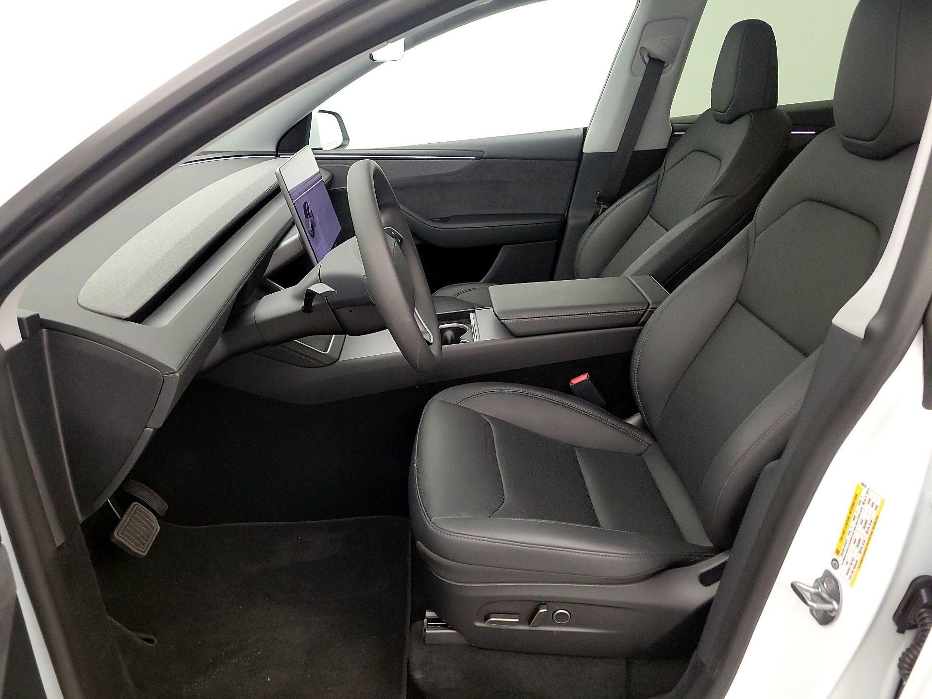 Thumbnail: 2026 Tesla Model Y - 11